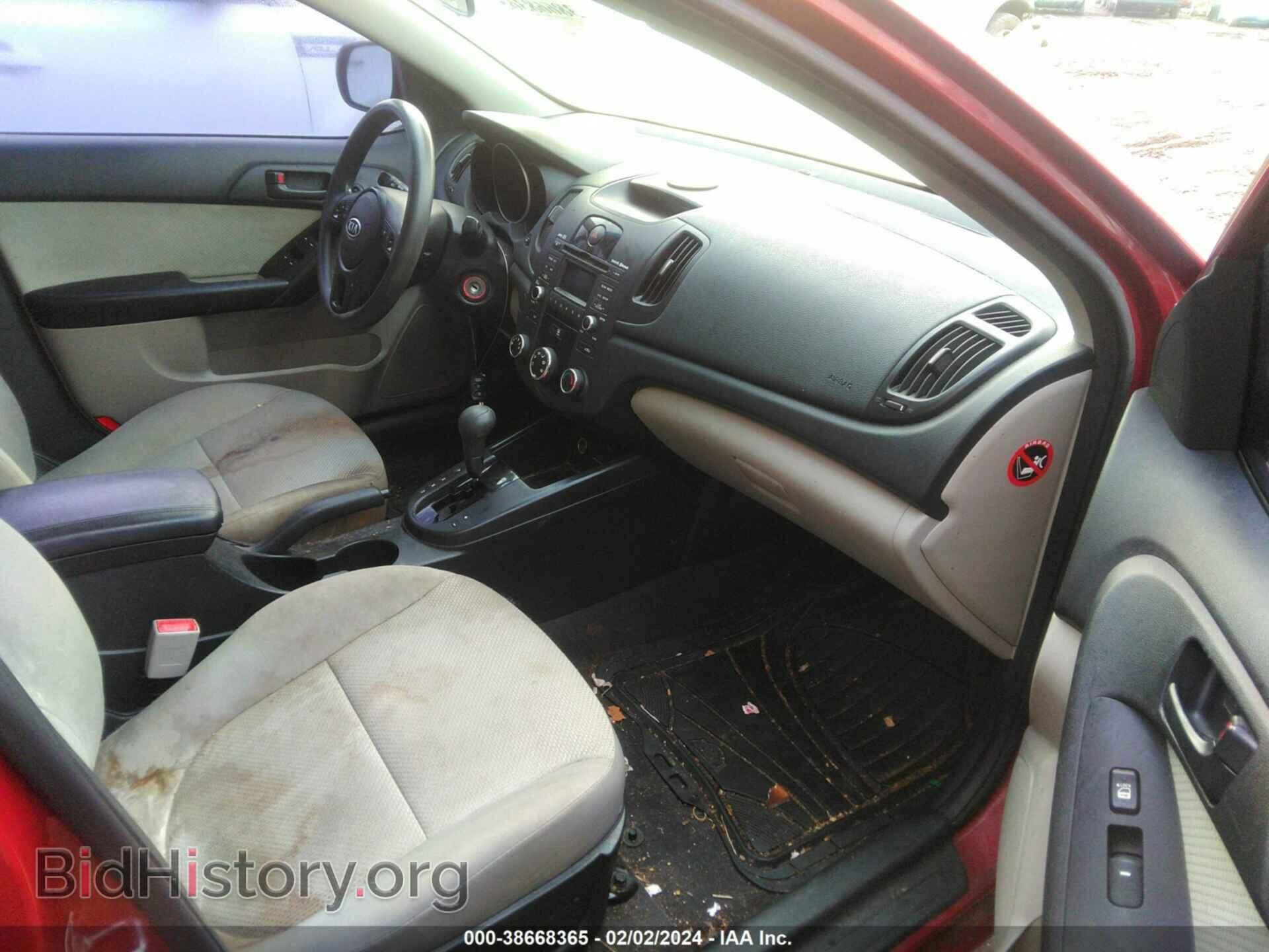 2010 KIA FORTE - VIN: KNAFU4A28A5111113 - Фото 5