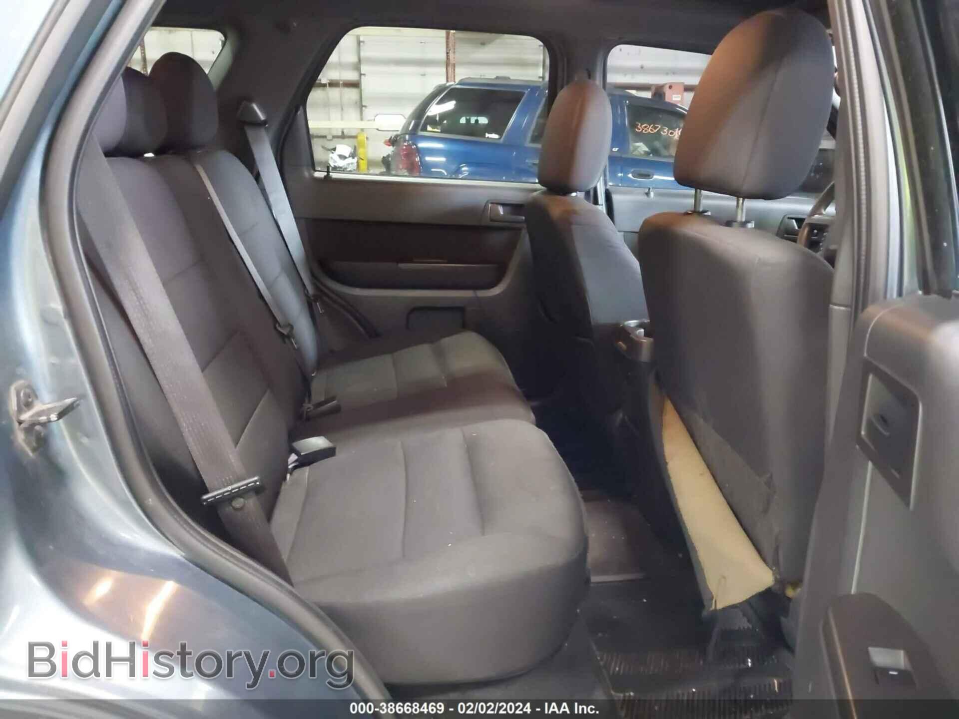 2010 FORD ESCAPE - VIN: 1FMCU0DG9AKA98858 - Фото 8