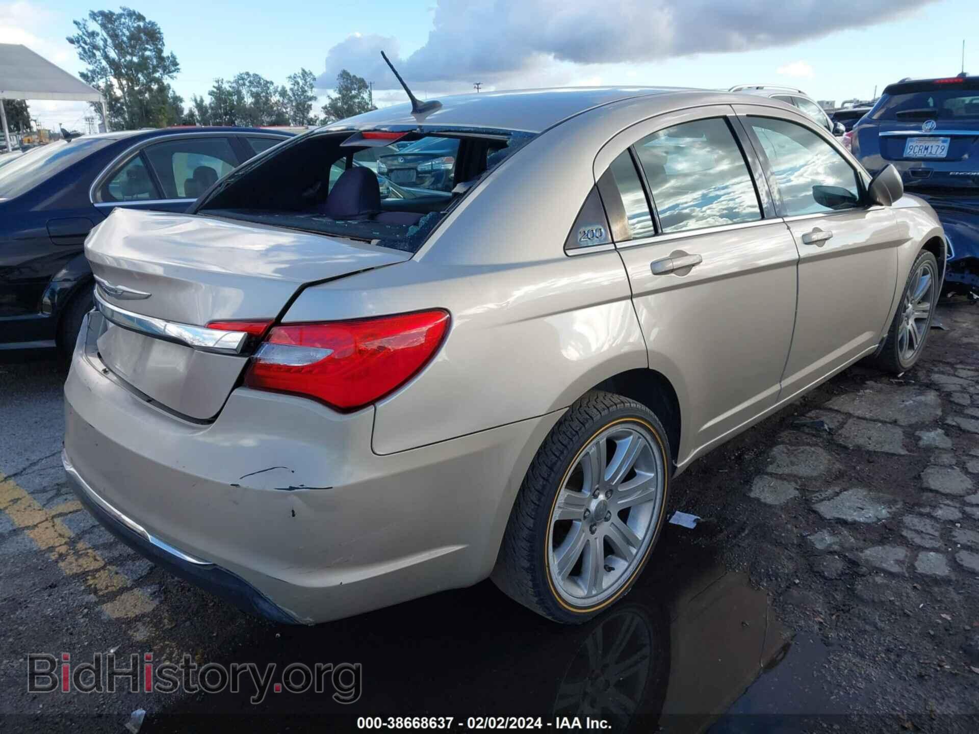 2013 CHRYSLER 200 - VIN: 1C3CCBBB4DN765367 - Фото 4
