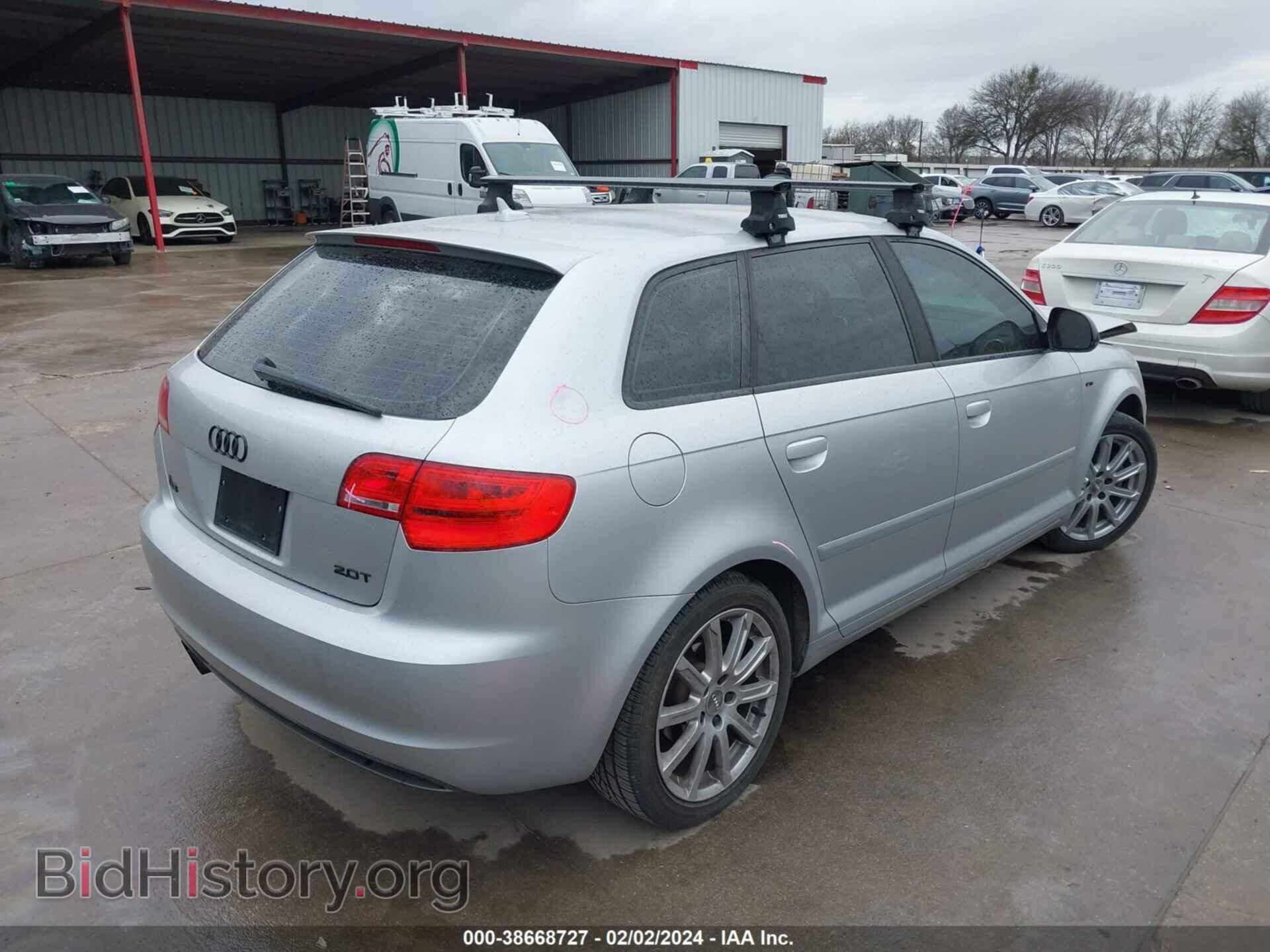 2010 AUDI A3 - VIN: WAUKFAFM7AA003719 - Фото 4