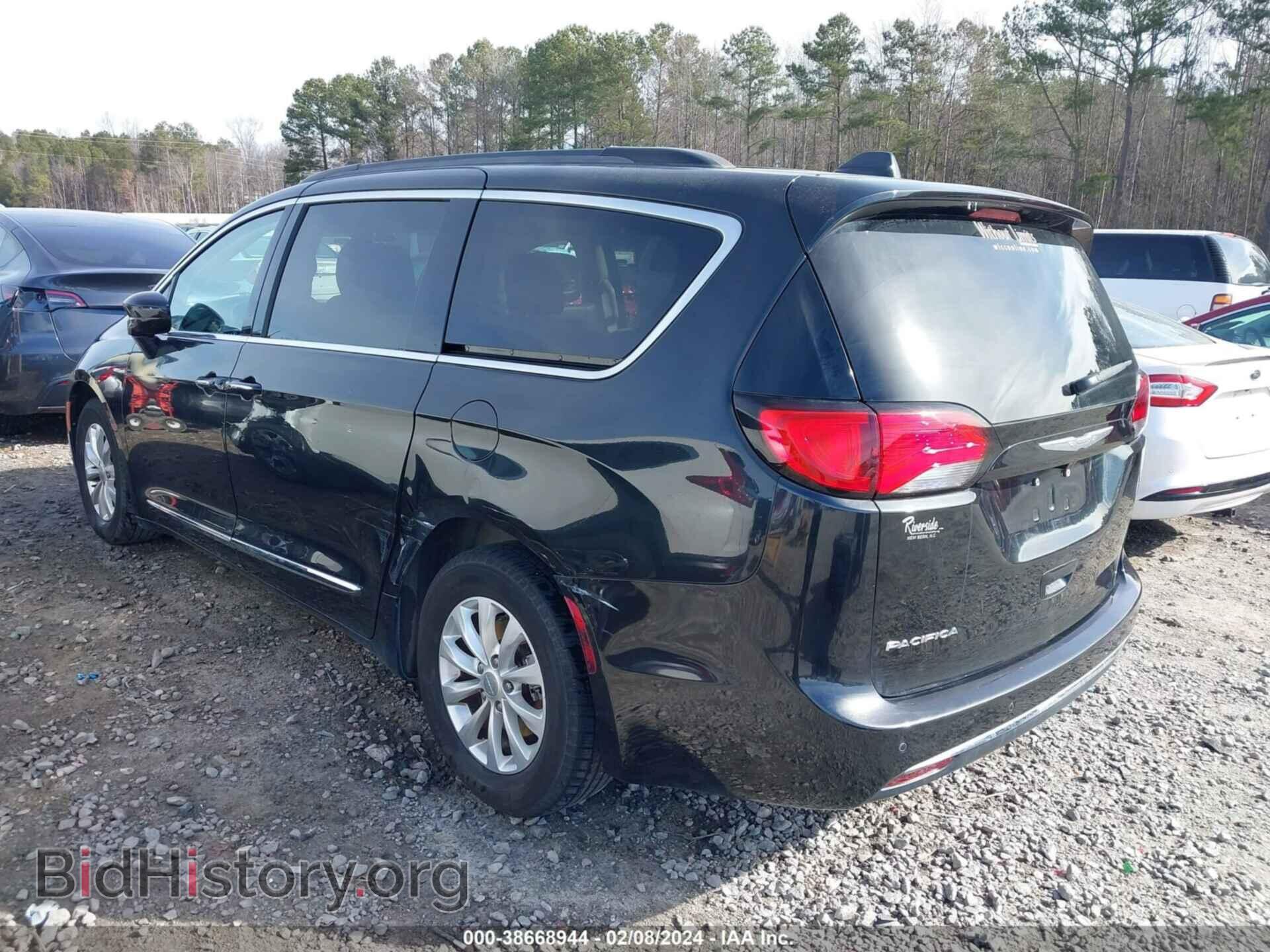 2017 CHRYSLER PACIFICA - VIN: 2C4RC1BG0HR503527 - Фото 3