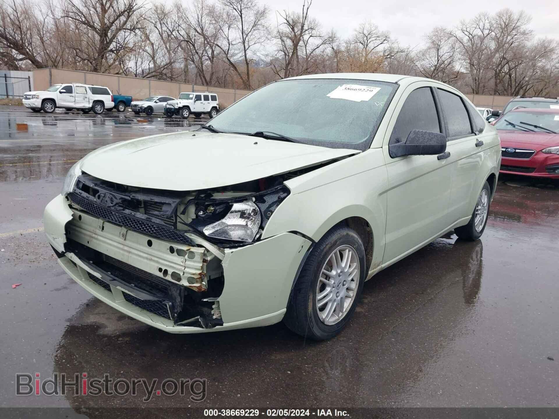 2010 FORD FOCUS - VIN: 1FAHP3FN1AW290563 - Фото 2