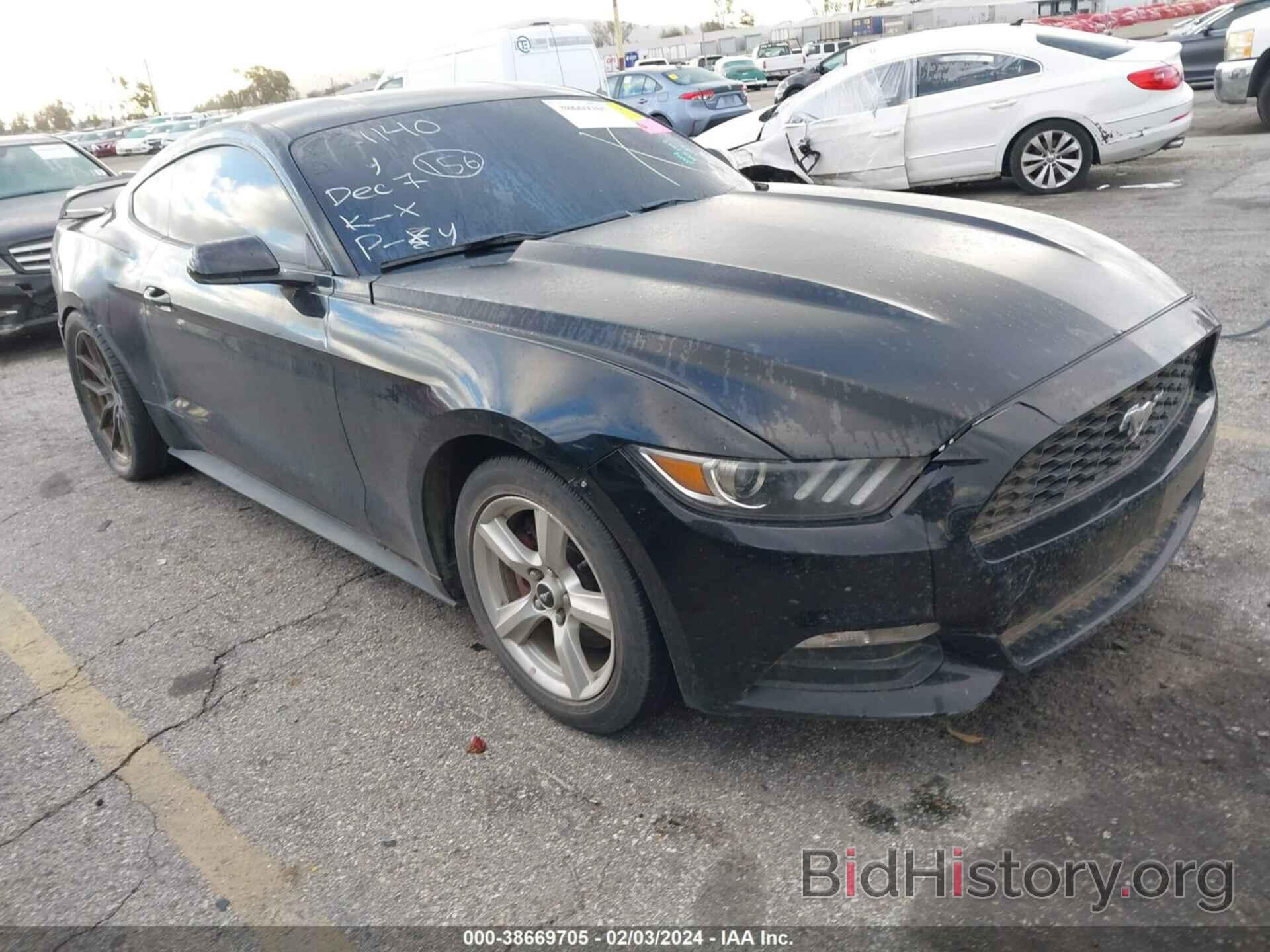 Photo 1FA6P8AM0G5221140 - FORD MUSTANG 2016