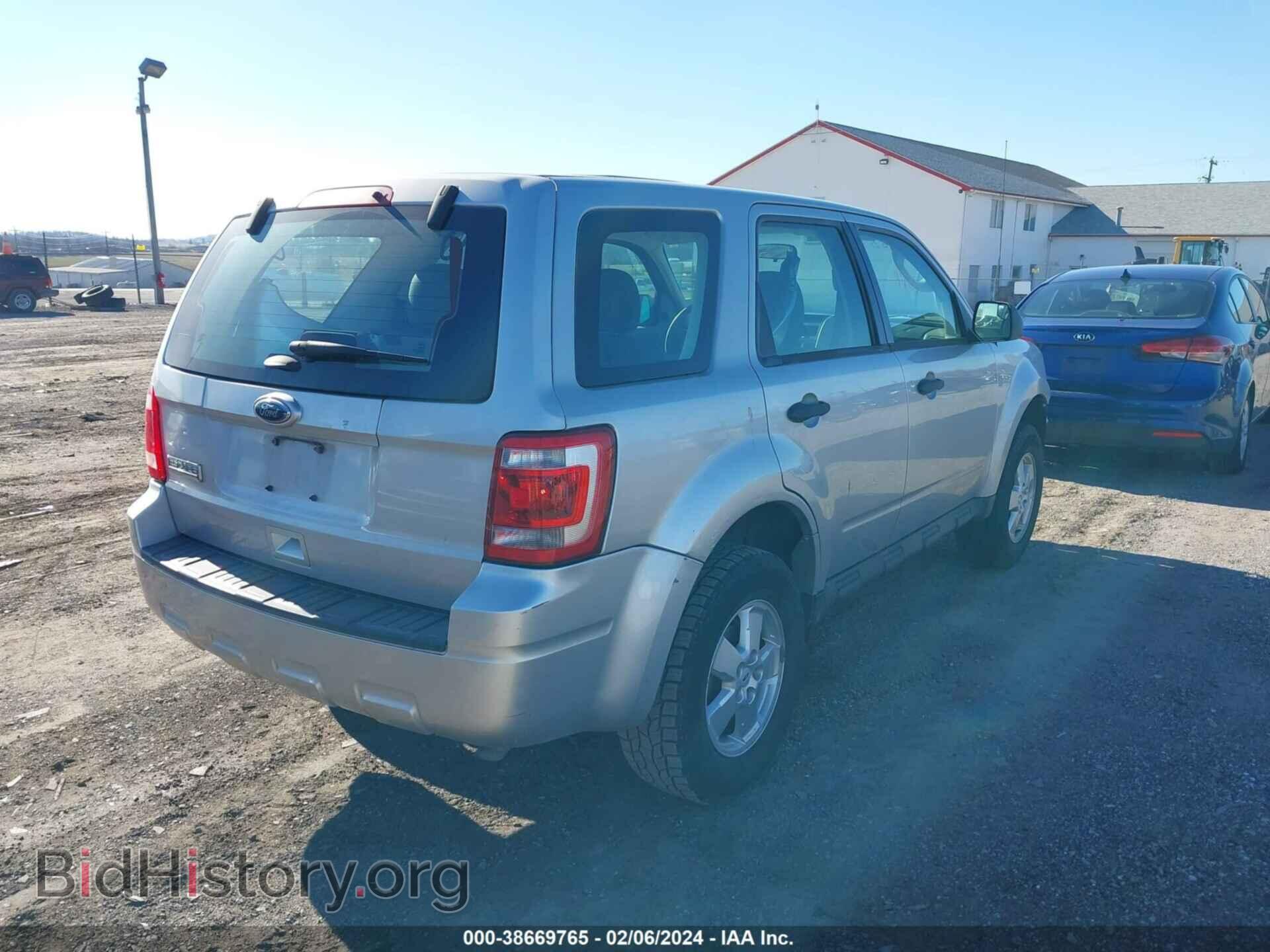 2012 FORD ESCAPE - VIN: 1FMCU0C75CKB33819 - Photo 4