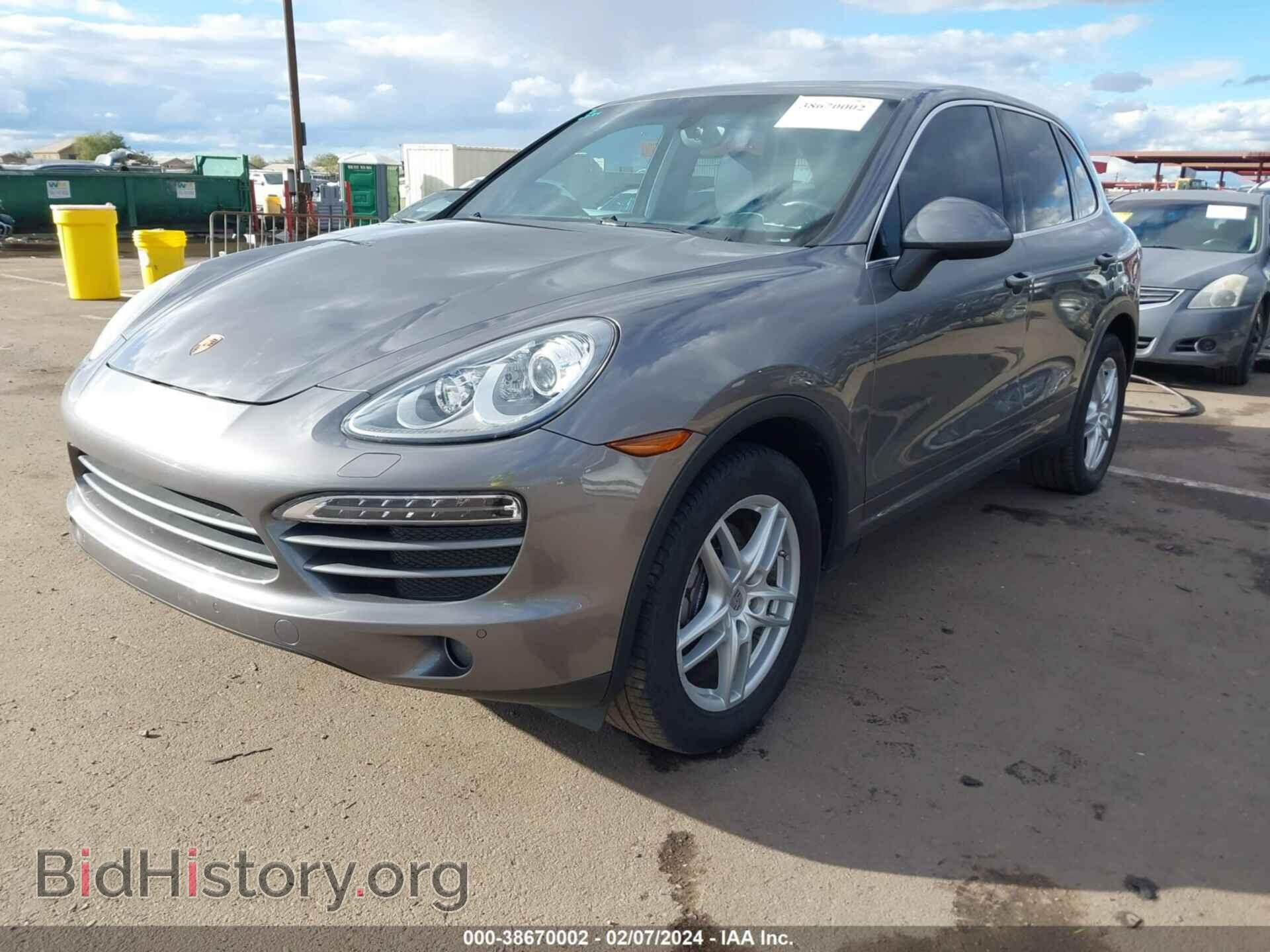 2011 PORSCHE CAYENNE - VIN: WP1AA2A21BLA04393 - Фото 2