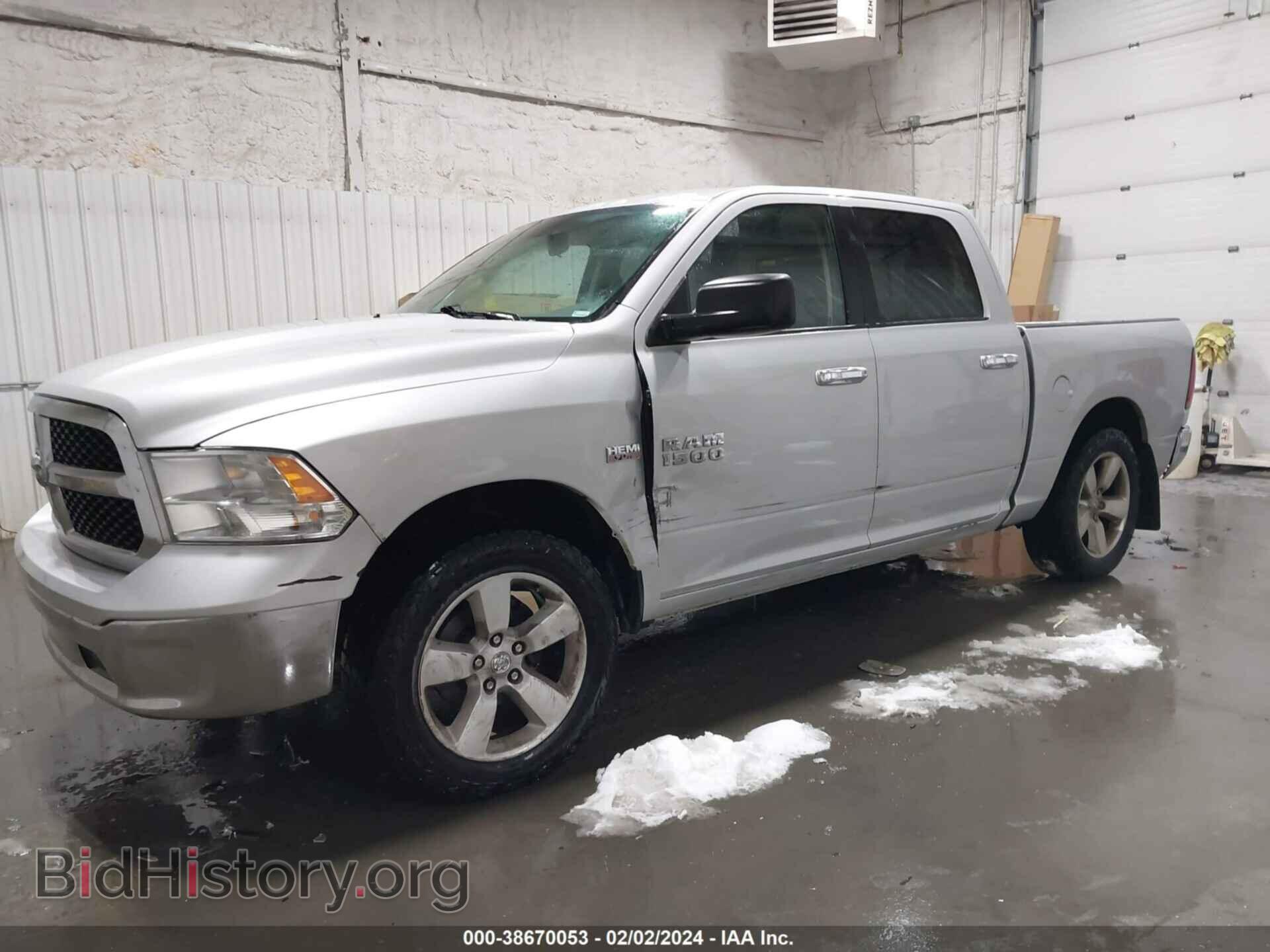 2018 RAM 1500 - VIN: 1C6RR7LT7JS278841 - Фото 2