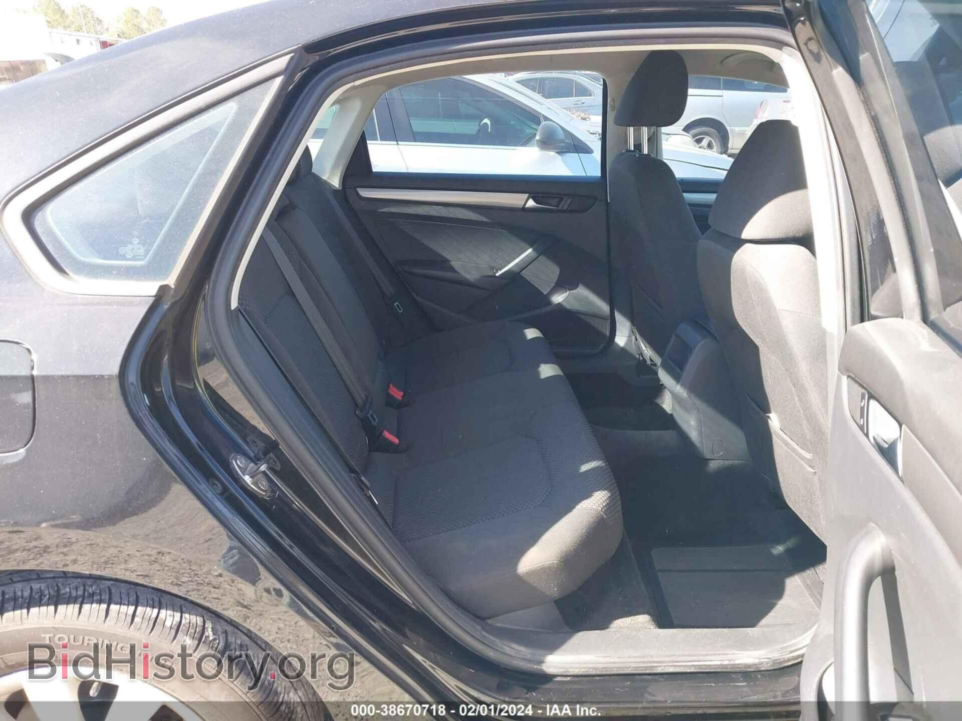 2012 VOLKSWAGEN PASSAT - VIN: 1VWAP7A39CC070470 - Фото 8