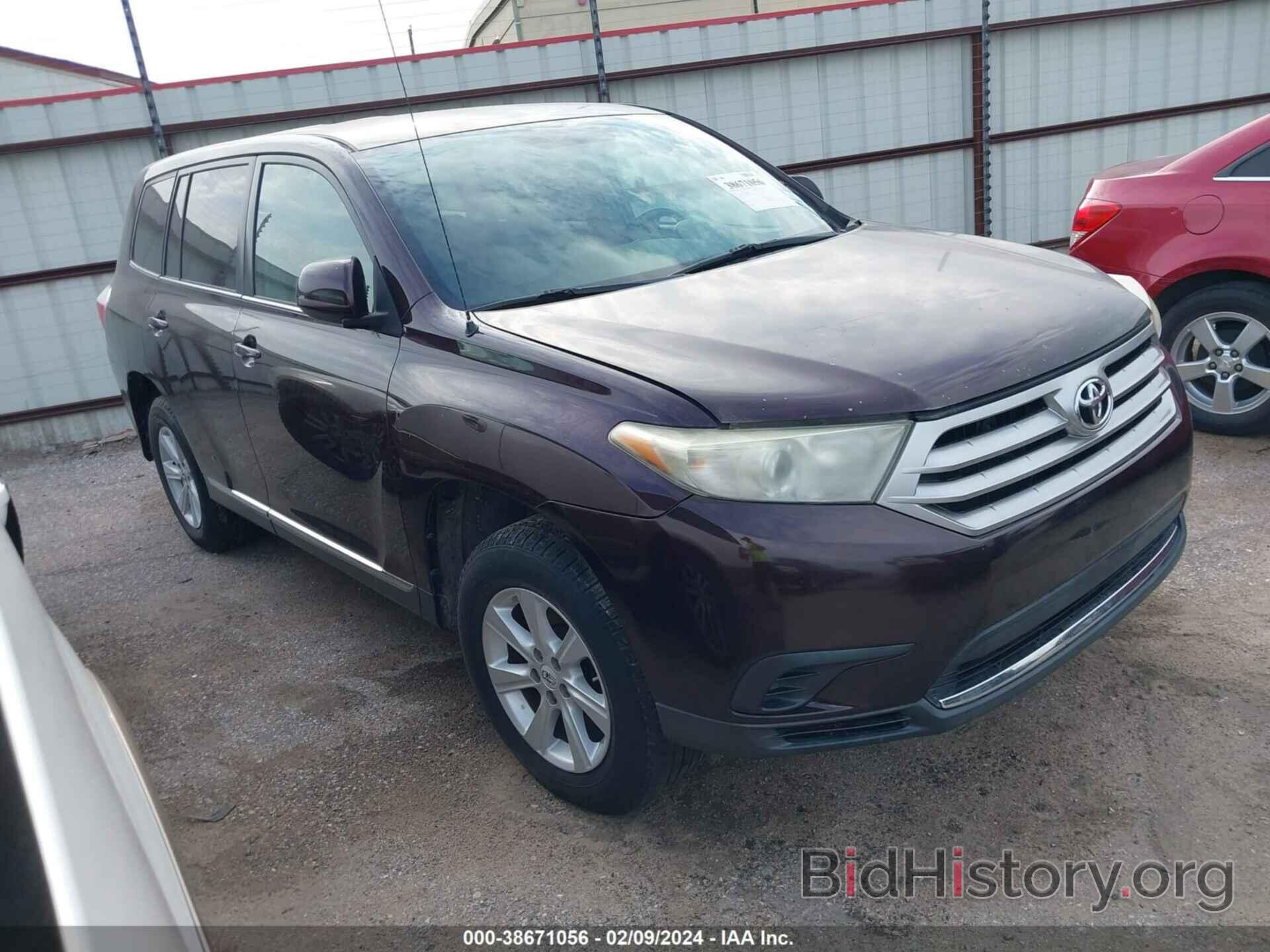 Photo 5TDBK3EH2BS080744 - TOYOTA HIGHLANDER 2011