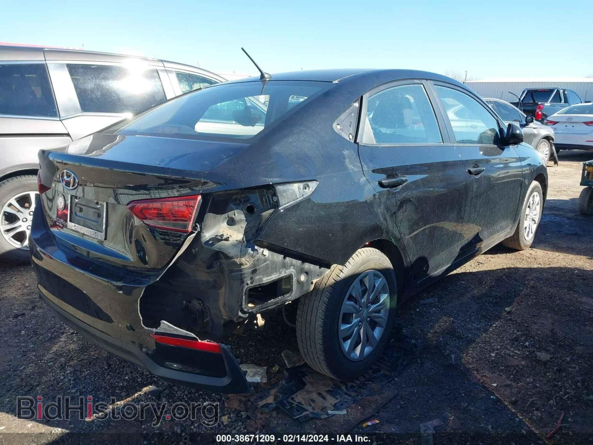 2018 HYUNDAI ACCENT - VIN: 3KPC24A3XJE031398 - Фото 2