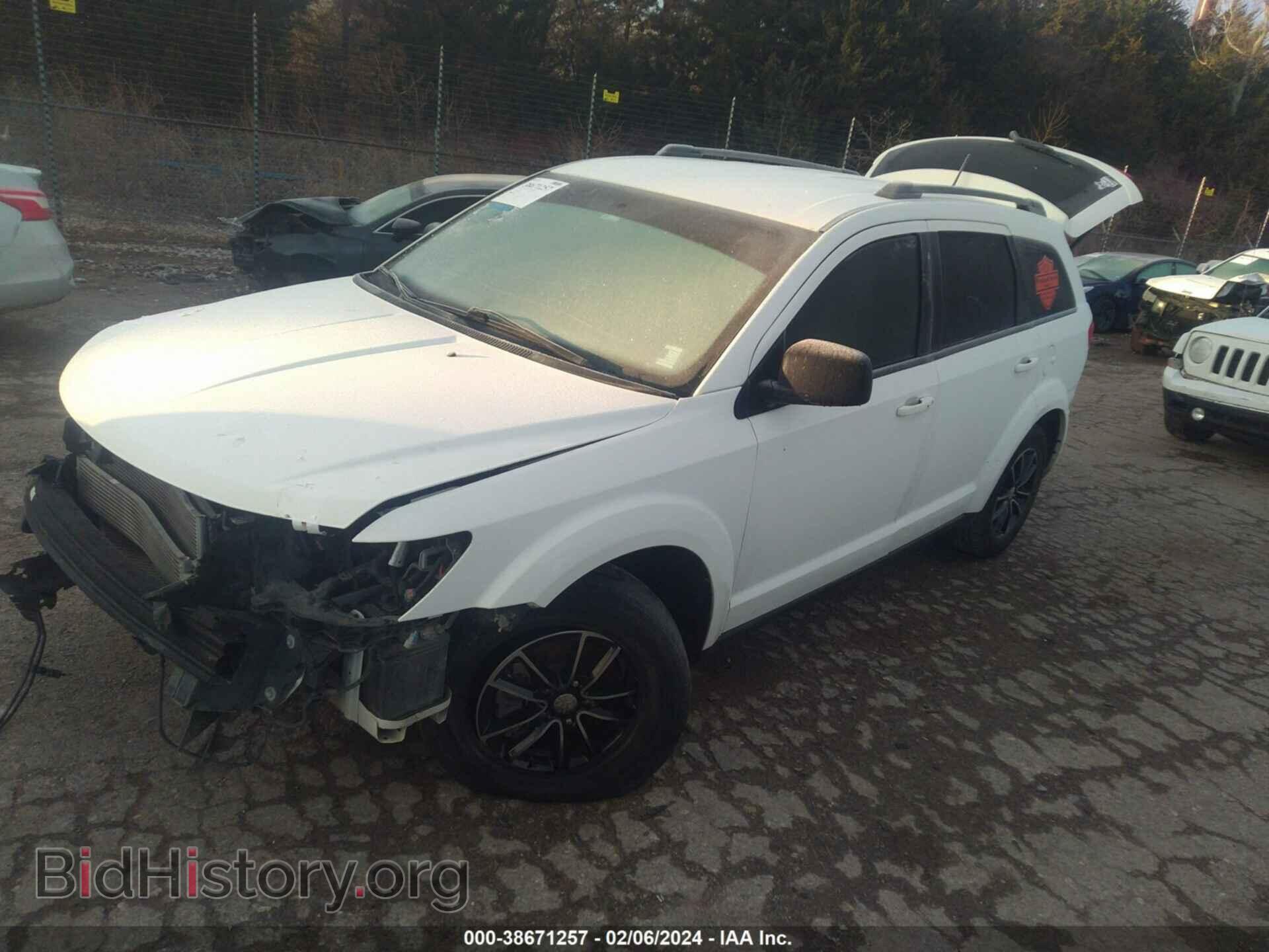 2017 DODGE JOURNEY - VIN: 3C4PDCAB0HT662244 - Фото 2