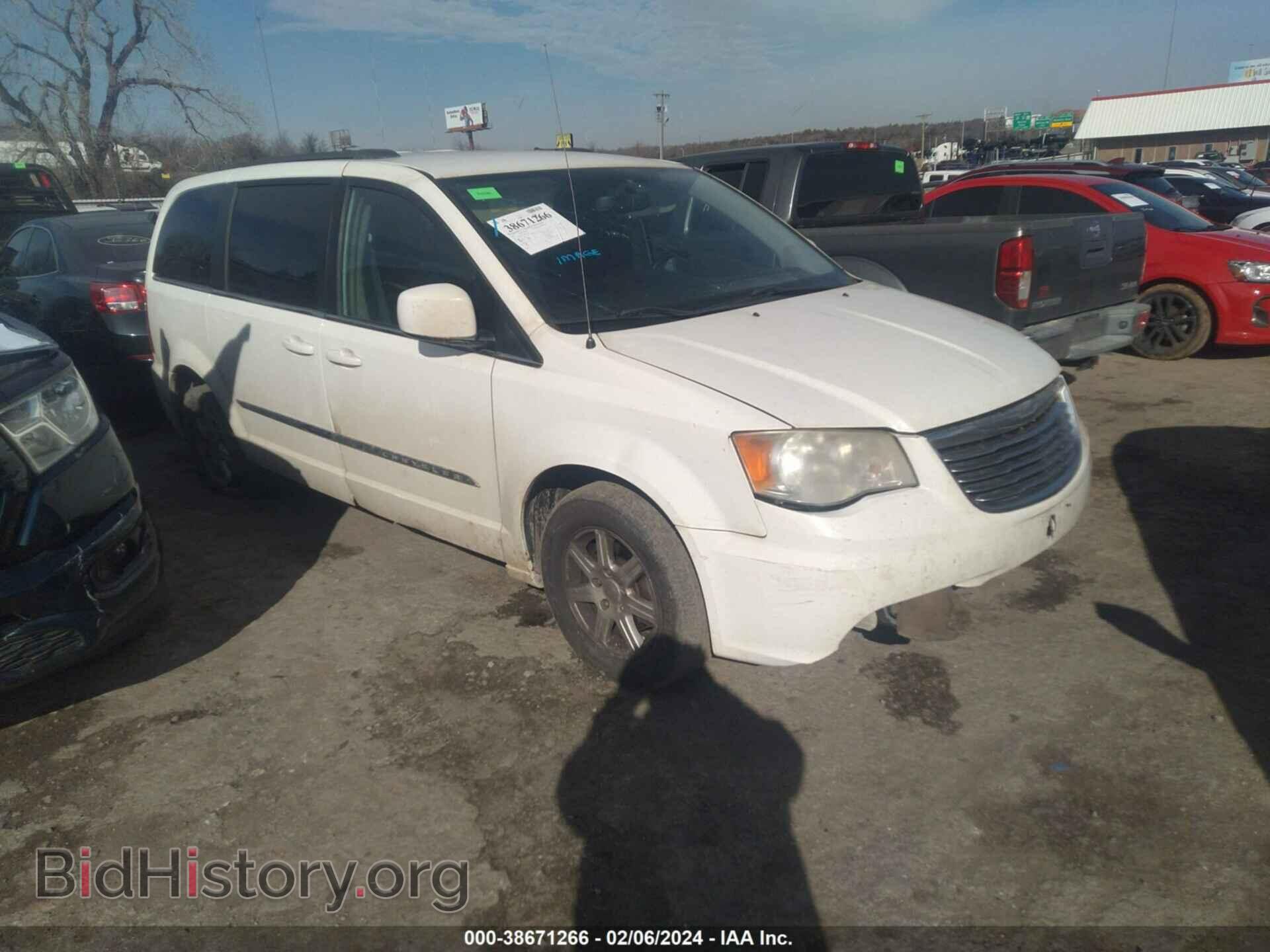 Photo 2A4RR5DG3BR723149 - CHRYSLER TOWN & COUNTRY 2011