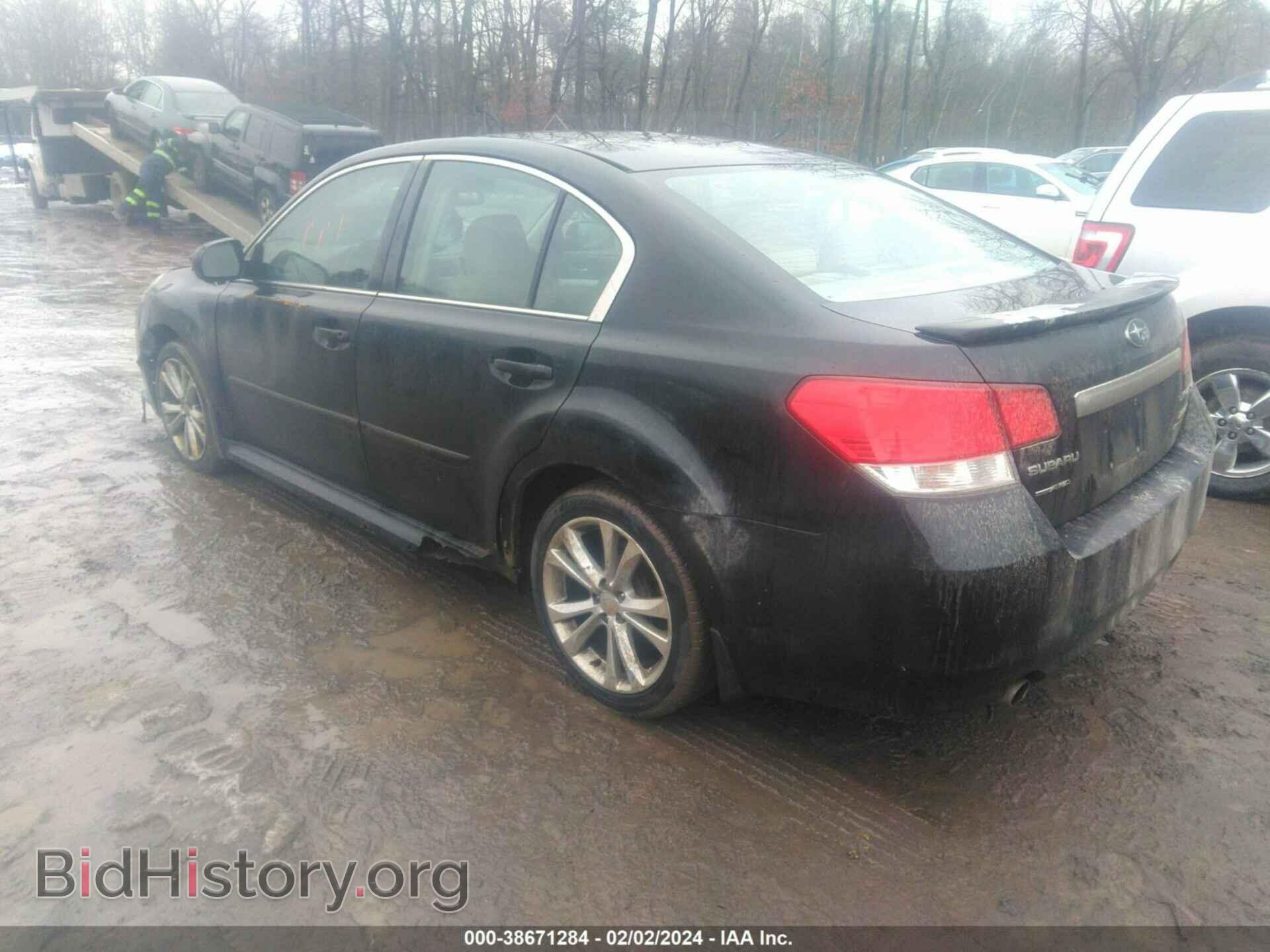 2013 SUBARU LEGACY - VIN: 4S3BMBC64D3038571 - Фото 3