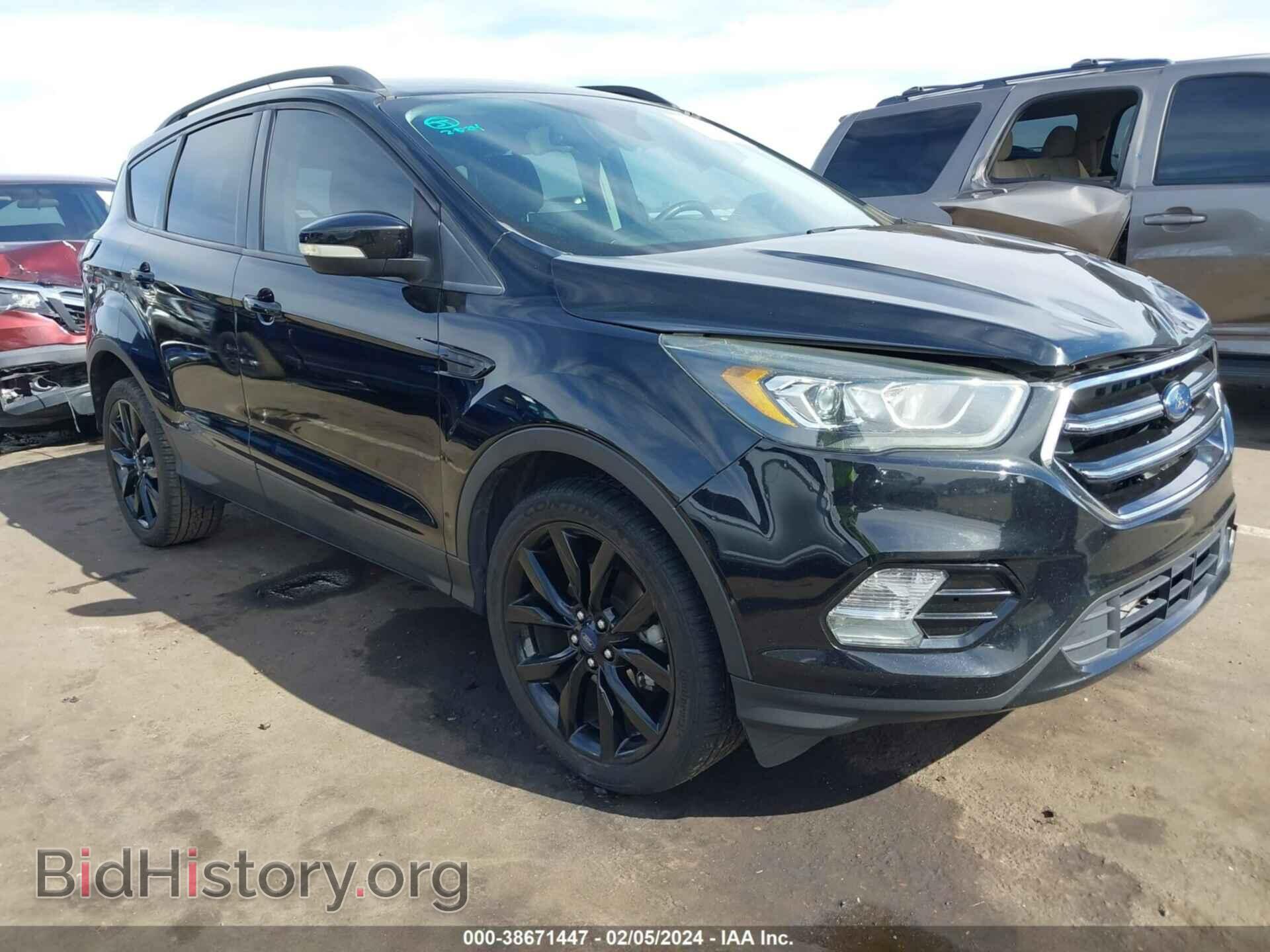 Фотография 1FMCU0JD2HUC34868 - FORD ESCAPE 2017