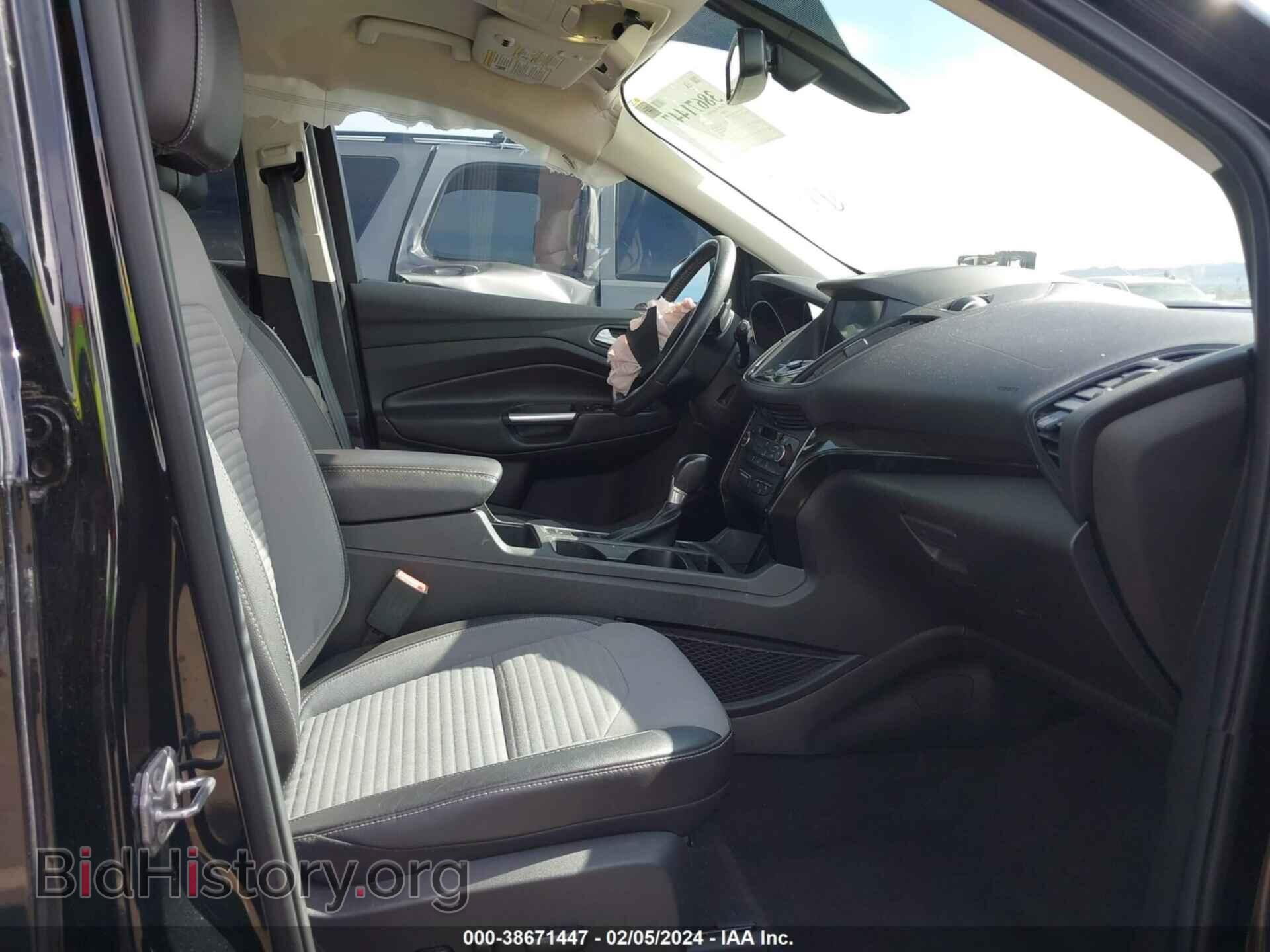 2017 FORD ESCAPE - VIN: 1FMCU0JD2HUC34868 - Photo 5