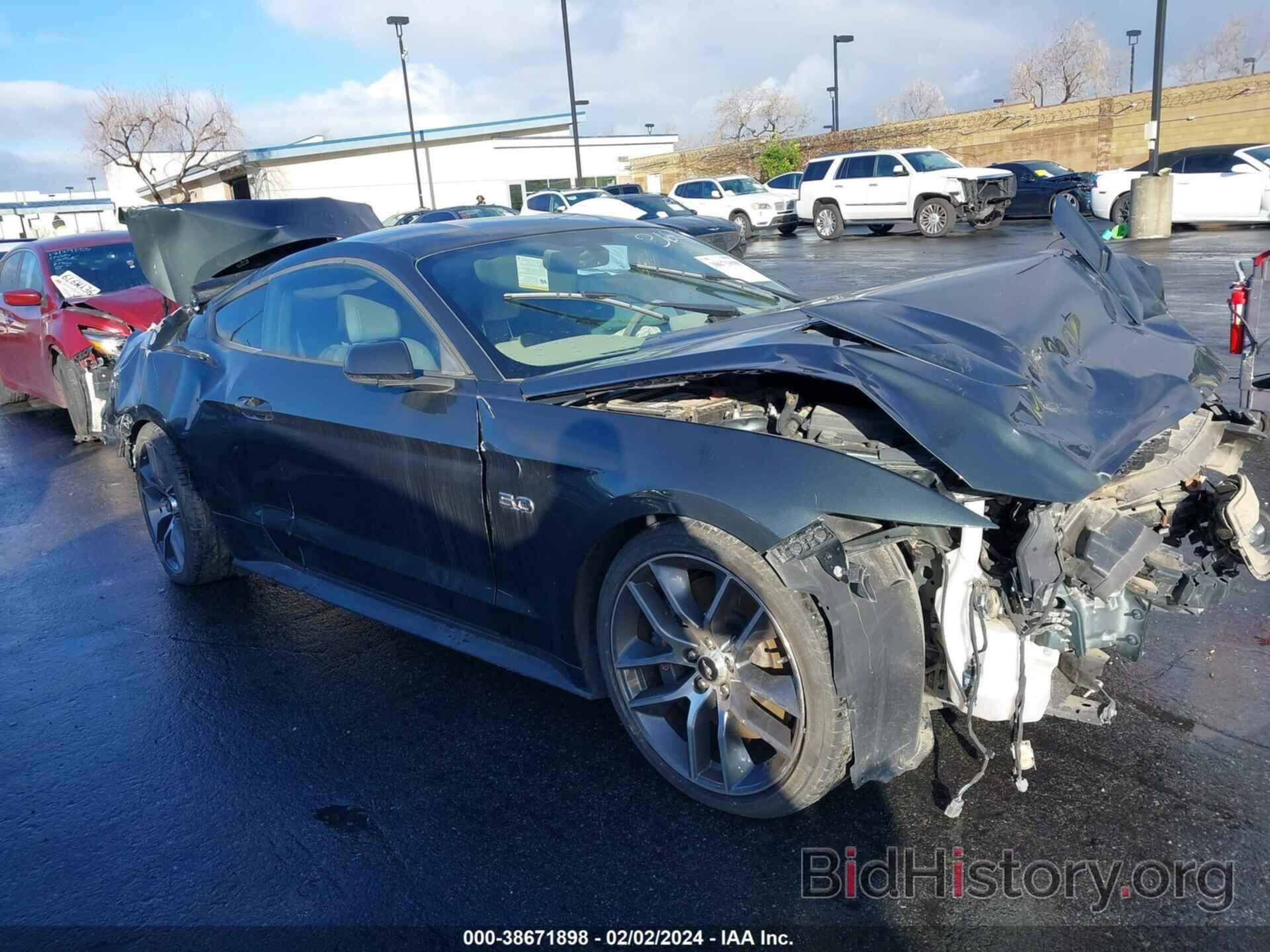 Photo 1FA6P8CF3F5343164 - FORD MUSTANG 2015