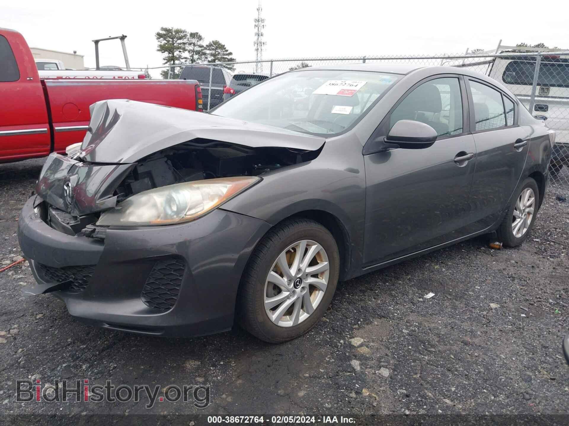 2013 MAZDA MAZDA3 - VIN: JM1BL1V70D1738800 - Фото 2