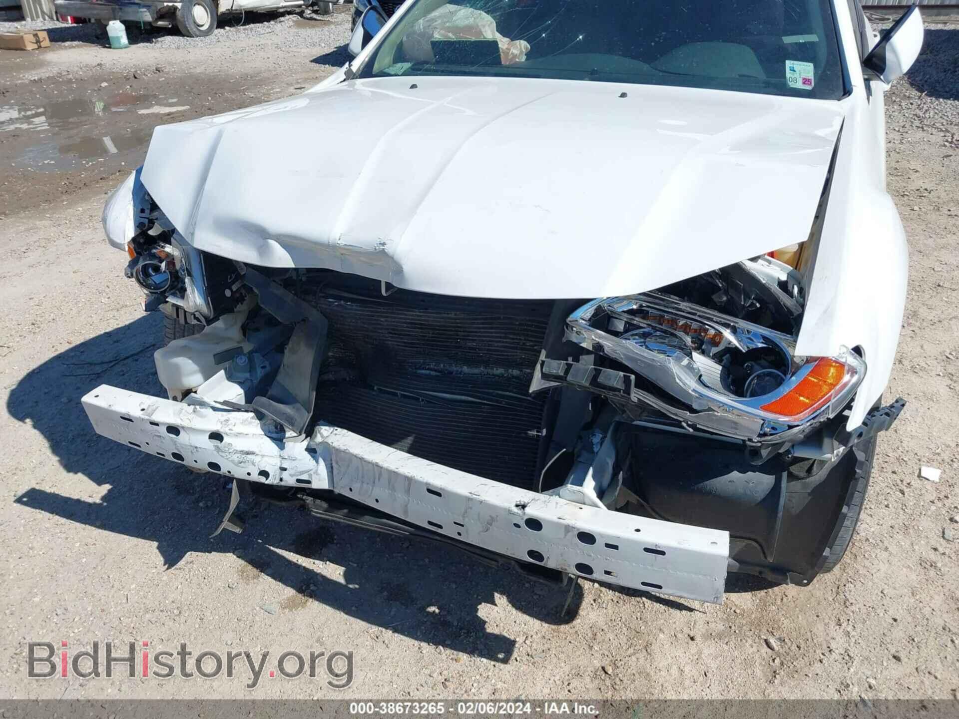 2014 CHRYSLER 300 - VIN: 2C3CCAAG8EH211704 - Photo 6