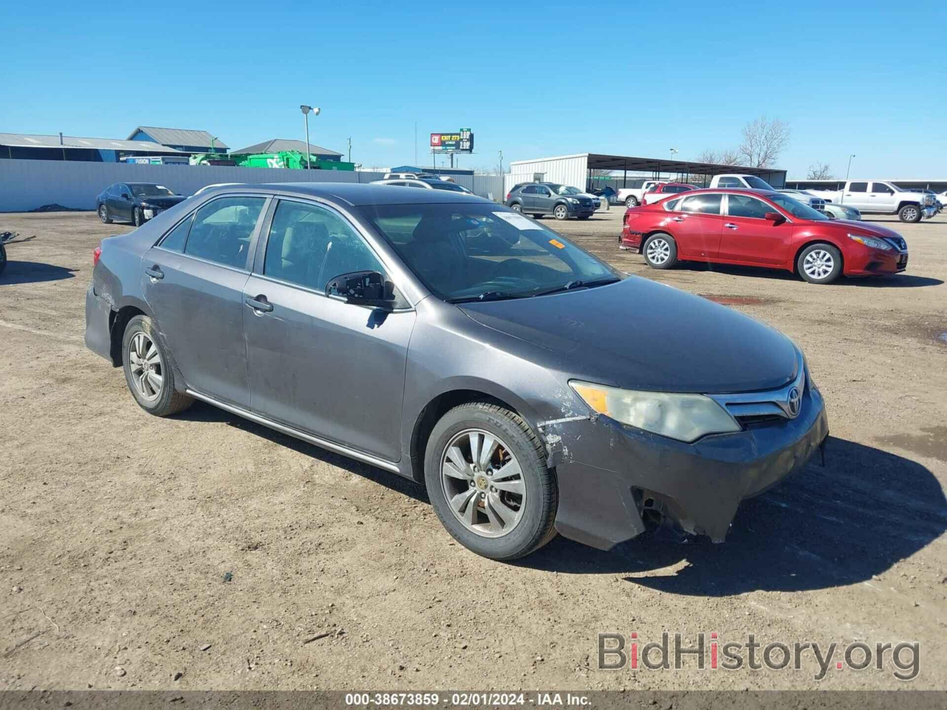 Photo 4T4BF1FK4CR200898 - TOYOTA CAMRY 2012