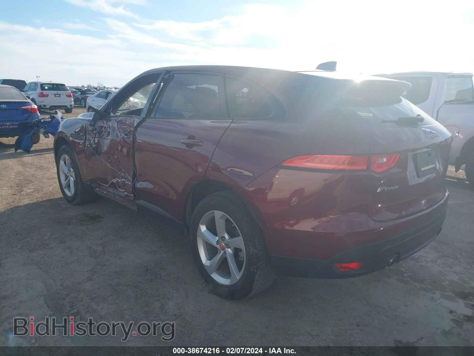 2017 JAGUAR F-PACE - VIN: SADCJ2BV7HA057112 - Фото 3