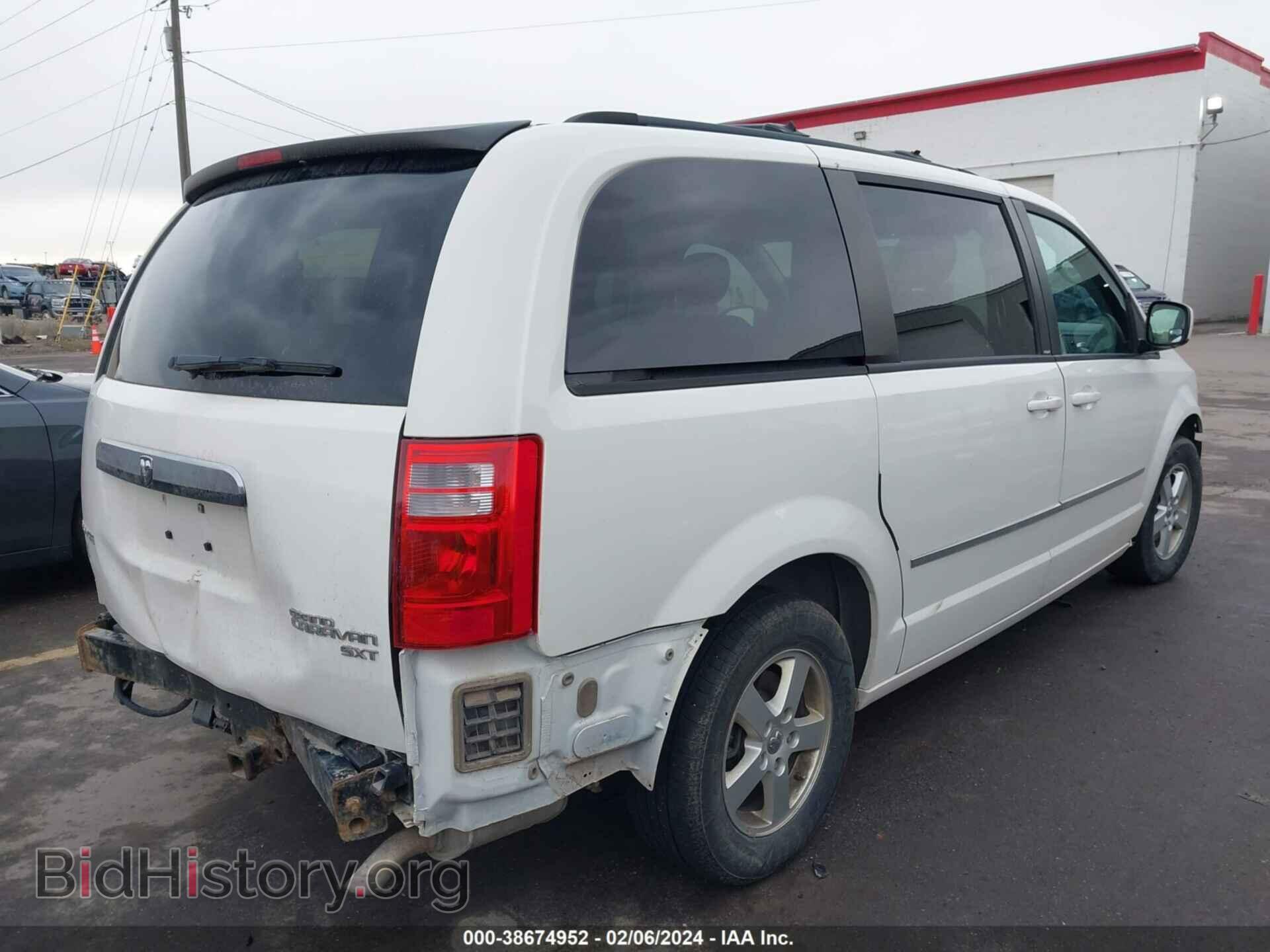 2010 DODGE GRAND CARAVAN - VIN: 2D4RN5D18AR247155 - Фото 4