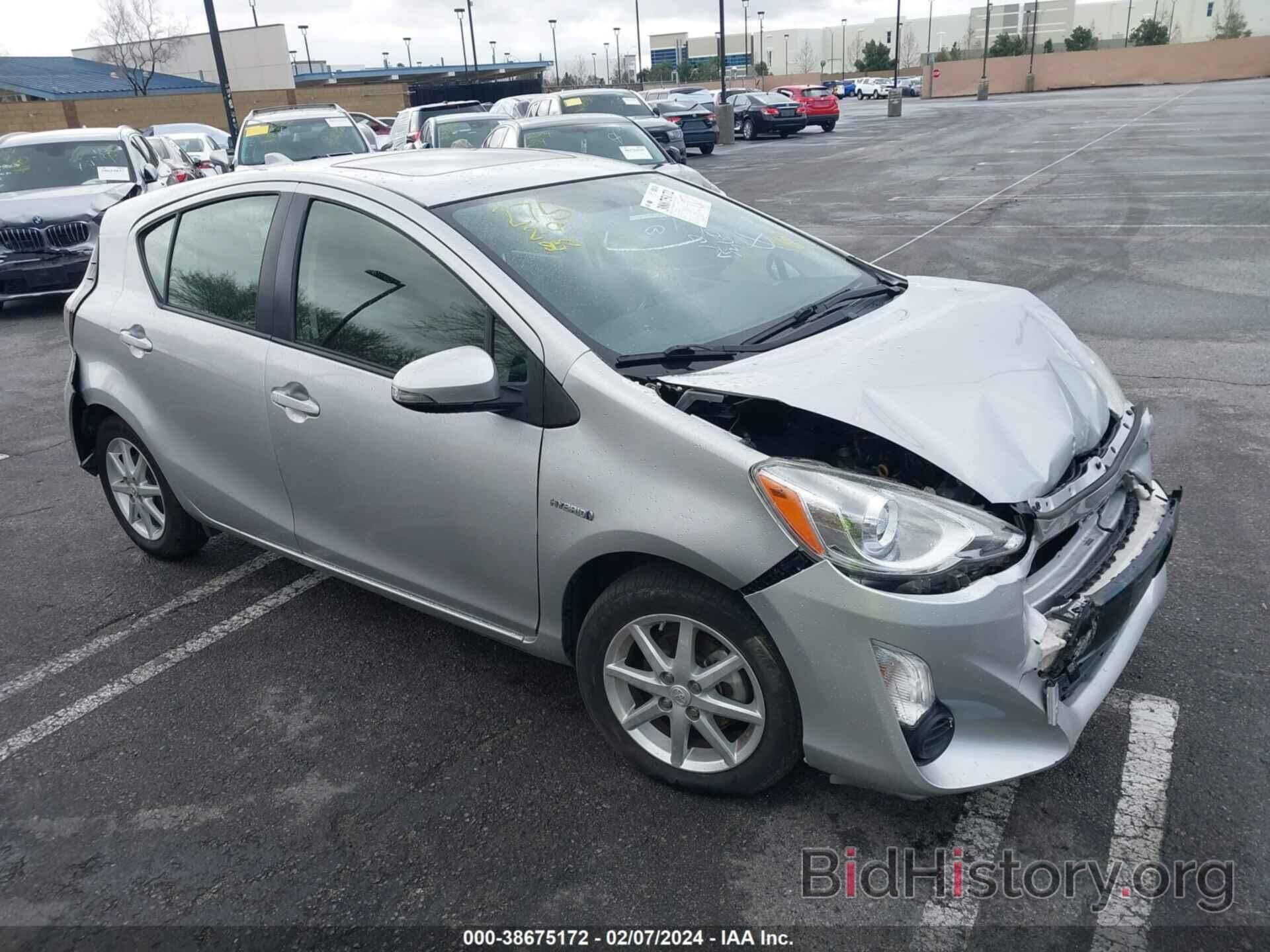 Фотография JTDKDTB38F1093018 - TOYOTA PRIUS C 2015