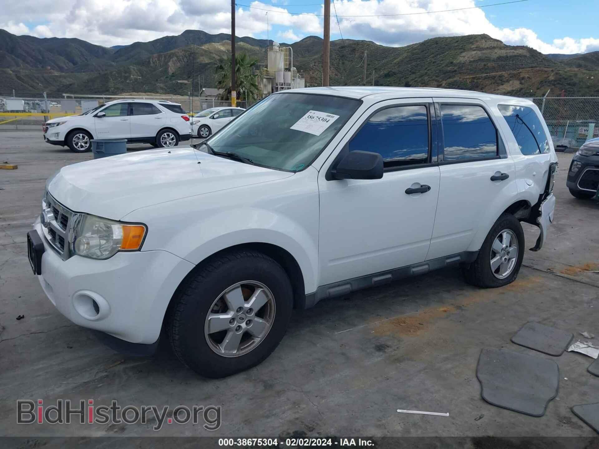 2012 FORD ESCAPE - VIN: 1FMCU0C70CKB80269 - Фото 2