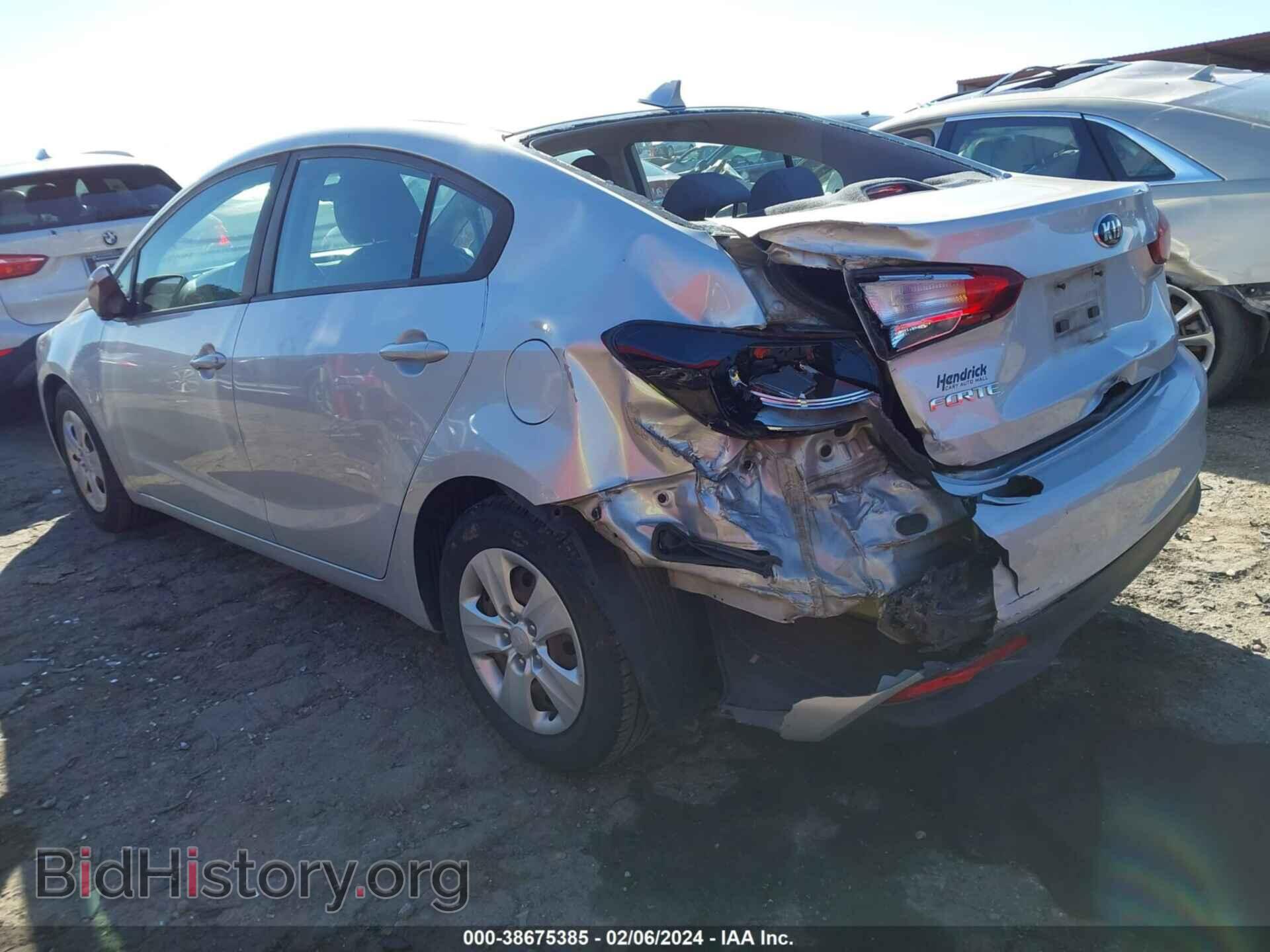 2017 KIA FORTE - VIN: 3KPFK4A70HE090227 - Фото 3