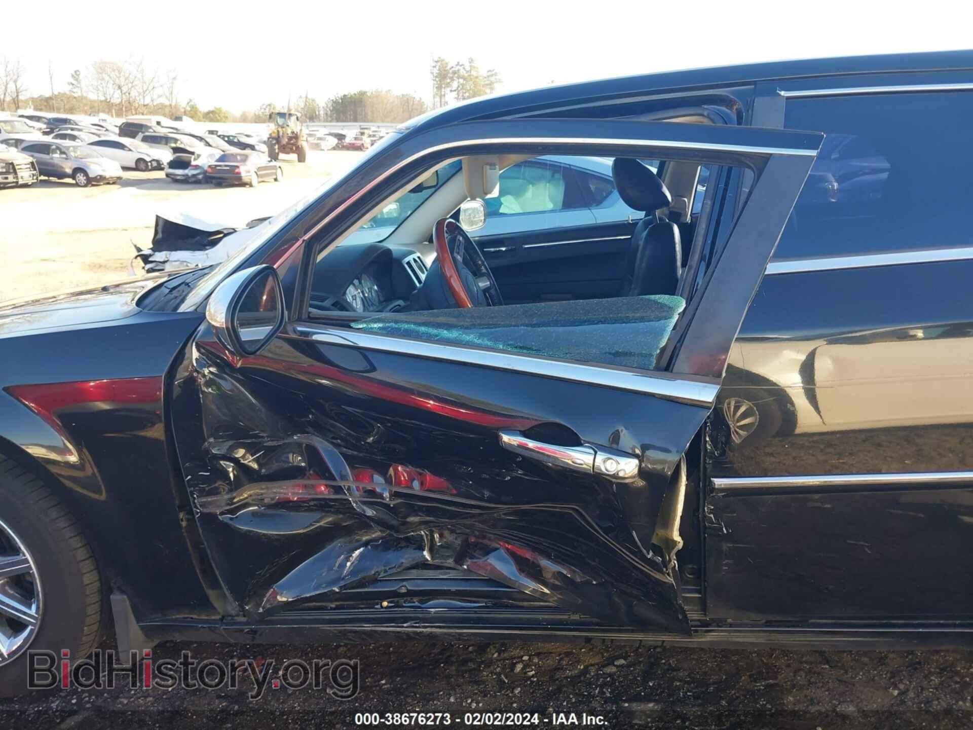 2010 CHRYSLER 300C - VIN: 2C3CA6CT4AH238194 - Фото 6
