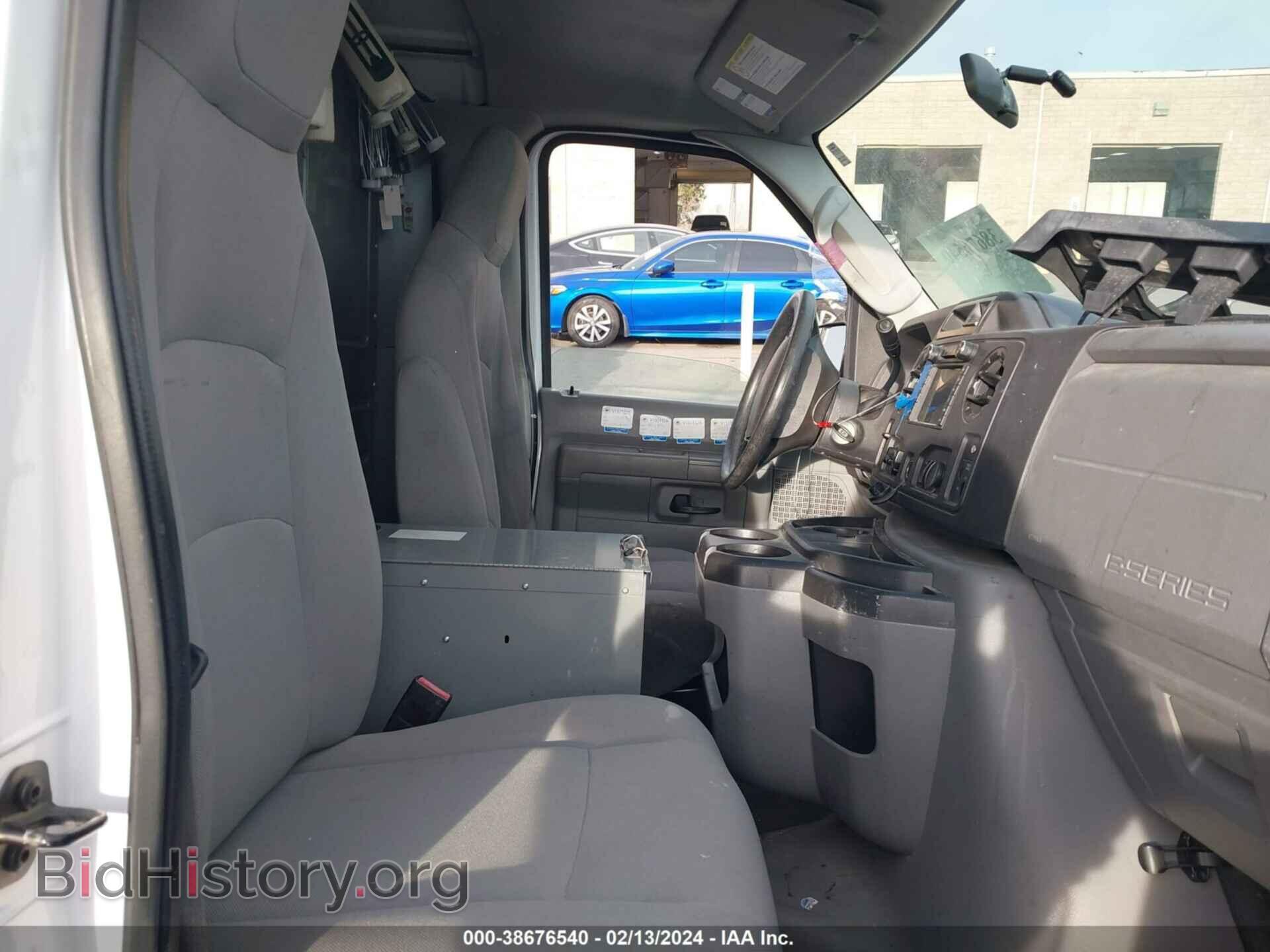 2014 FORD E-250 - VIN: 1FTNE2ELXEDA35912 - Фото 5