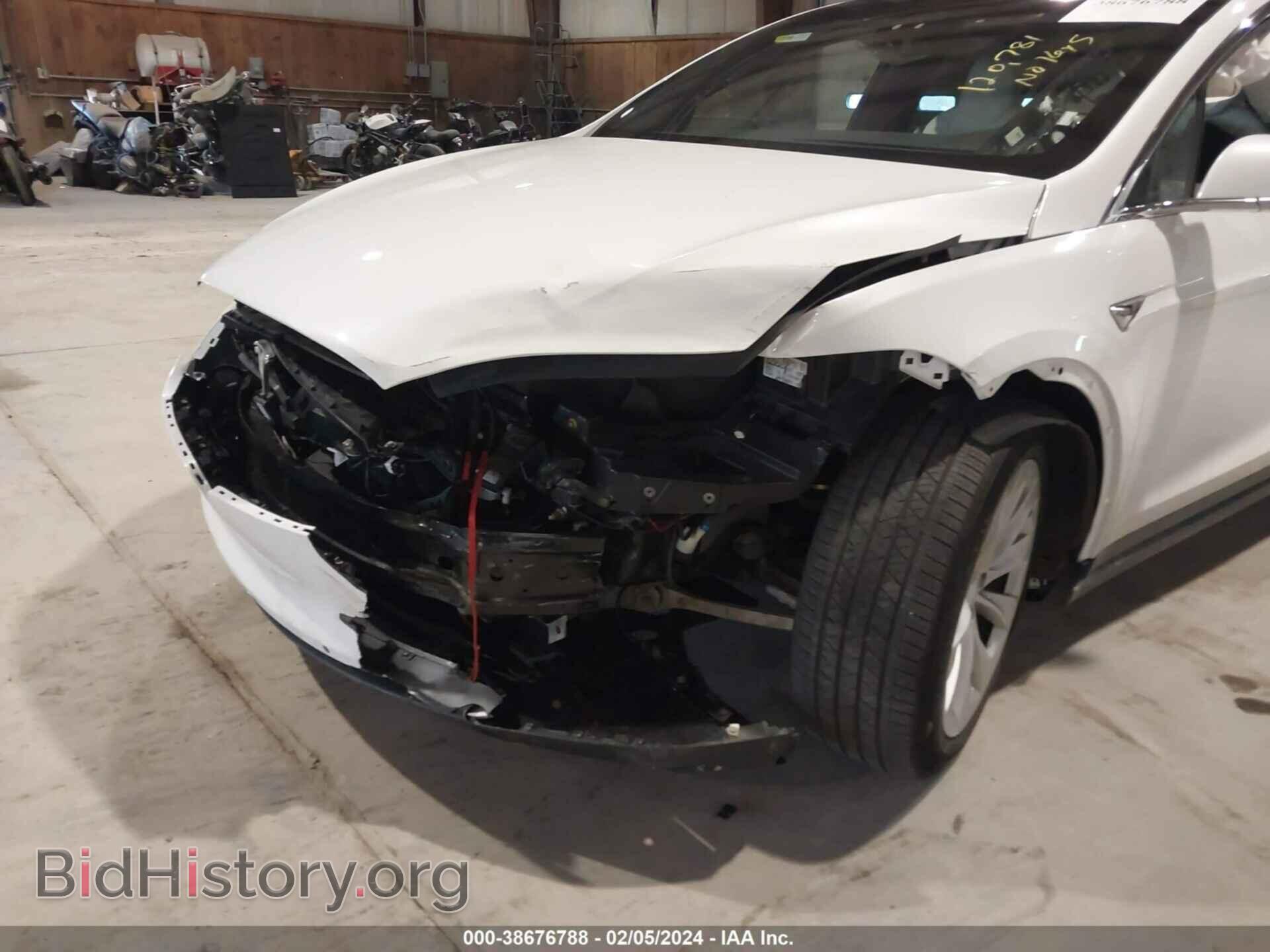 2017 TESLA MODEL X - VIN: 5YJXCAE21HF070206 - Photo 6