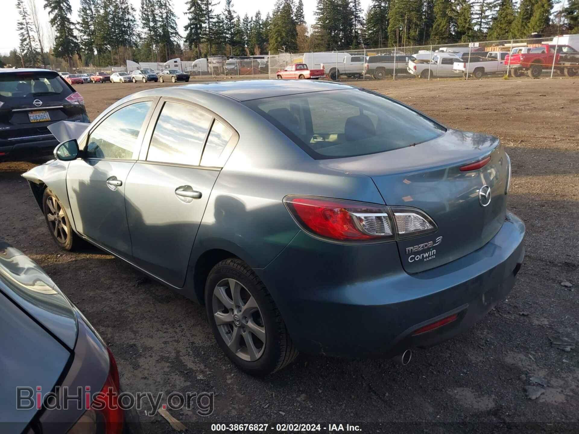 2011 MAZDA MAZDA3 - VIN: JM1BL1VG6B1432990 - Фото 3