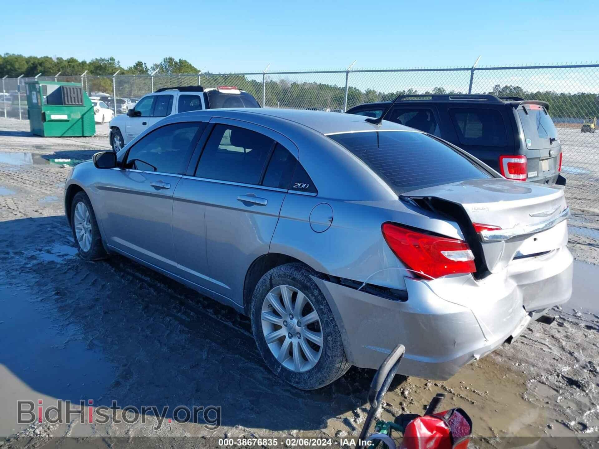 2013 CHRYSLER 200 - VIN: 1C3CCBBB2DN580329 - Фото 3