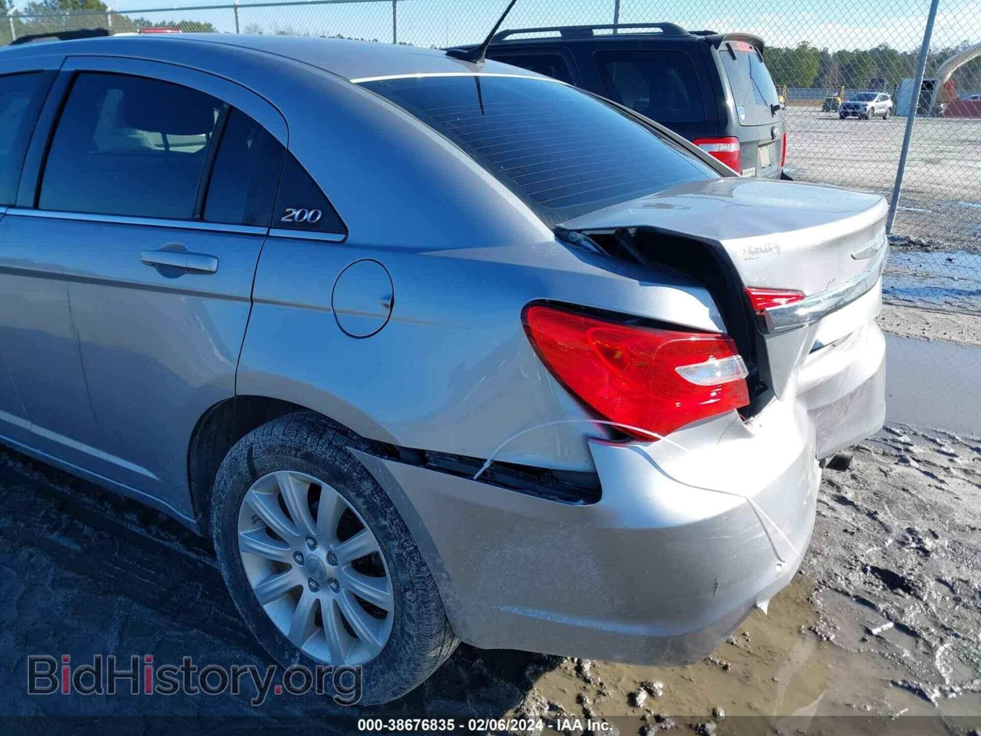 2013 CHRYSLER 200 - VIN: 1C3CCBBB2DN580329 - Фото 6