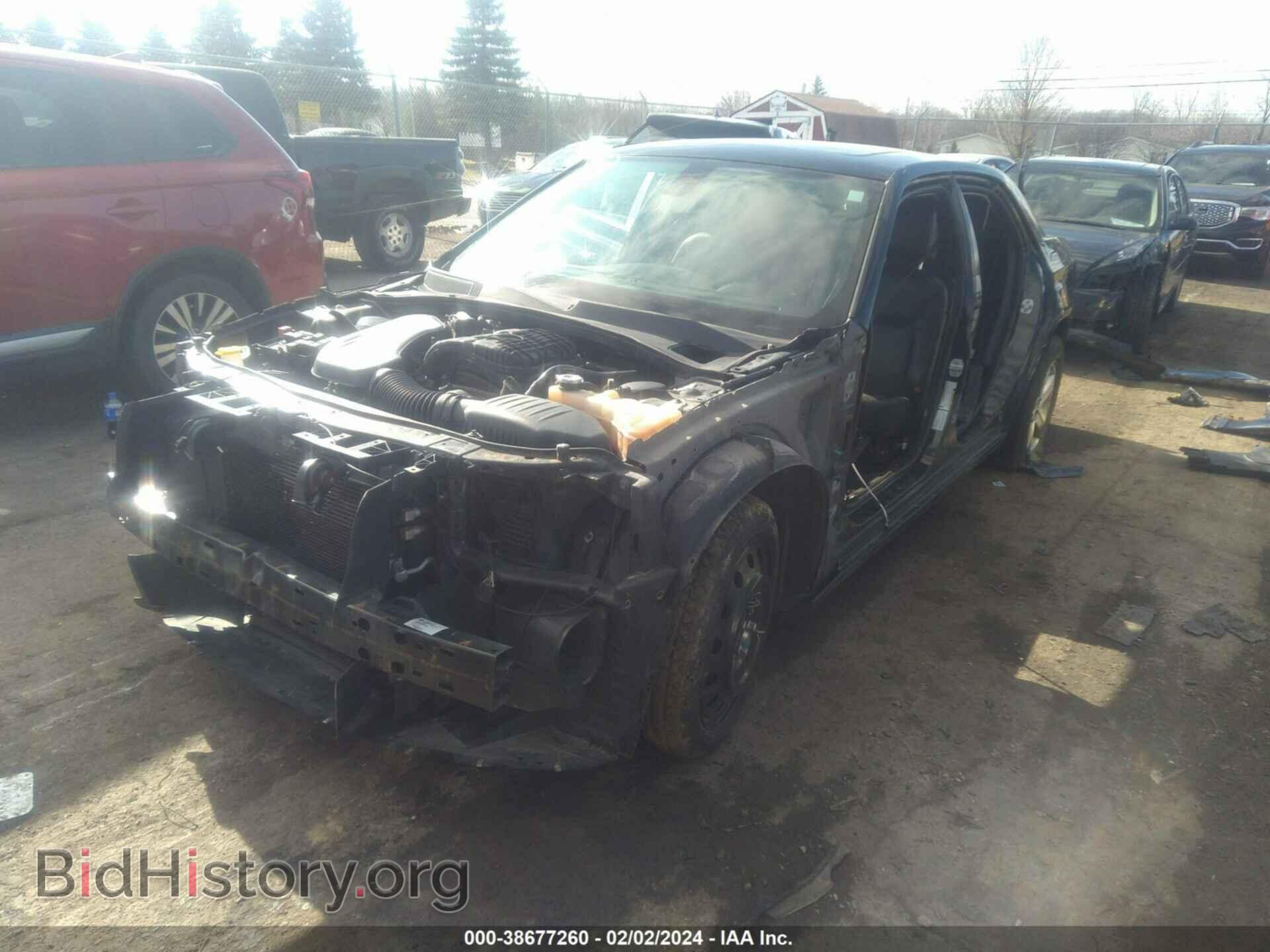 2017 CHRYSLER 300 - VIN: 2C3CCAGGXHH624266 - Фото 2