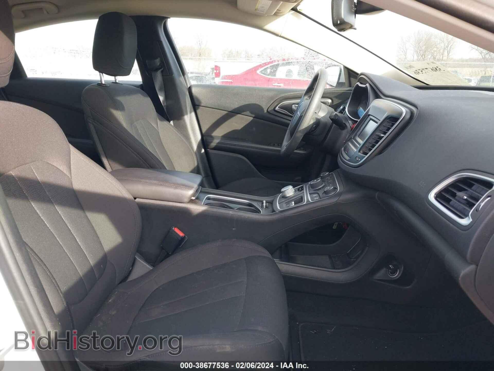 2015 CHRYSLER 200 - VIN: 1C3CCCAB0FN672193 - Фото 5