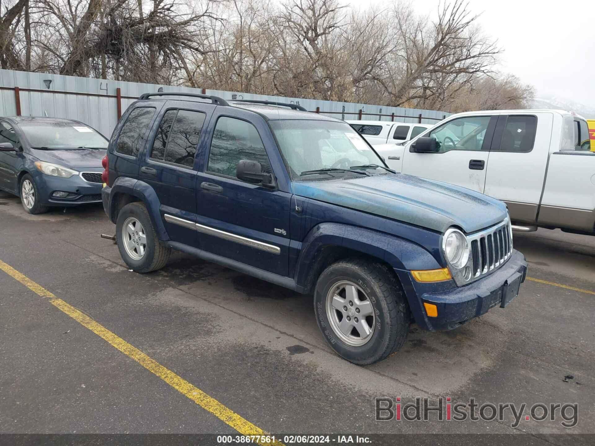 Фотография 1J4GK48K76W239020 - JEEP LIBERTY 2006