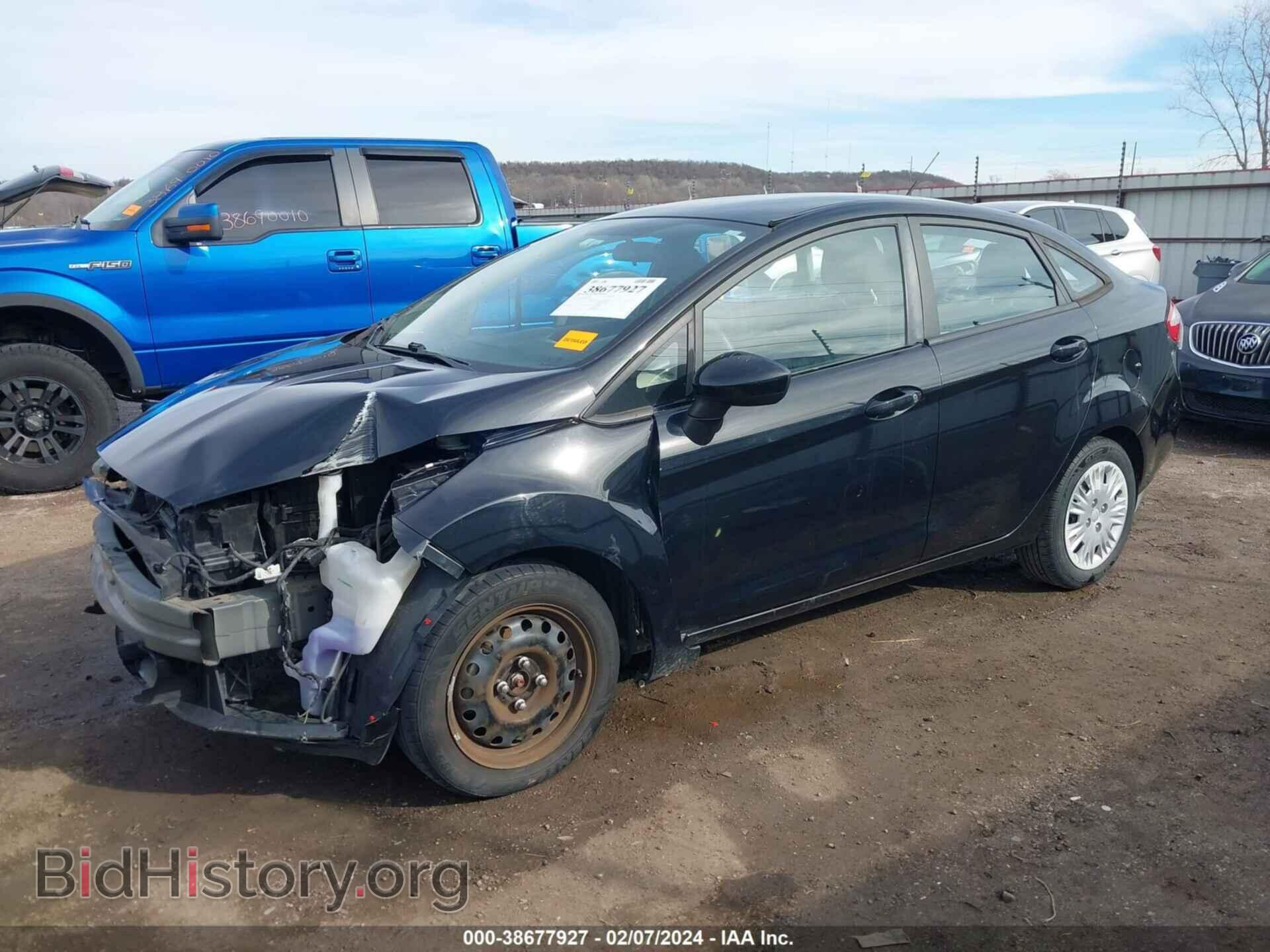 2017 FORD FIESTA - VIN: 3FADP4AJ9HM137741 - Фото 2