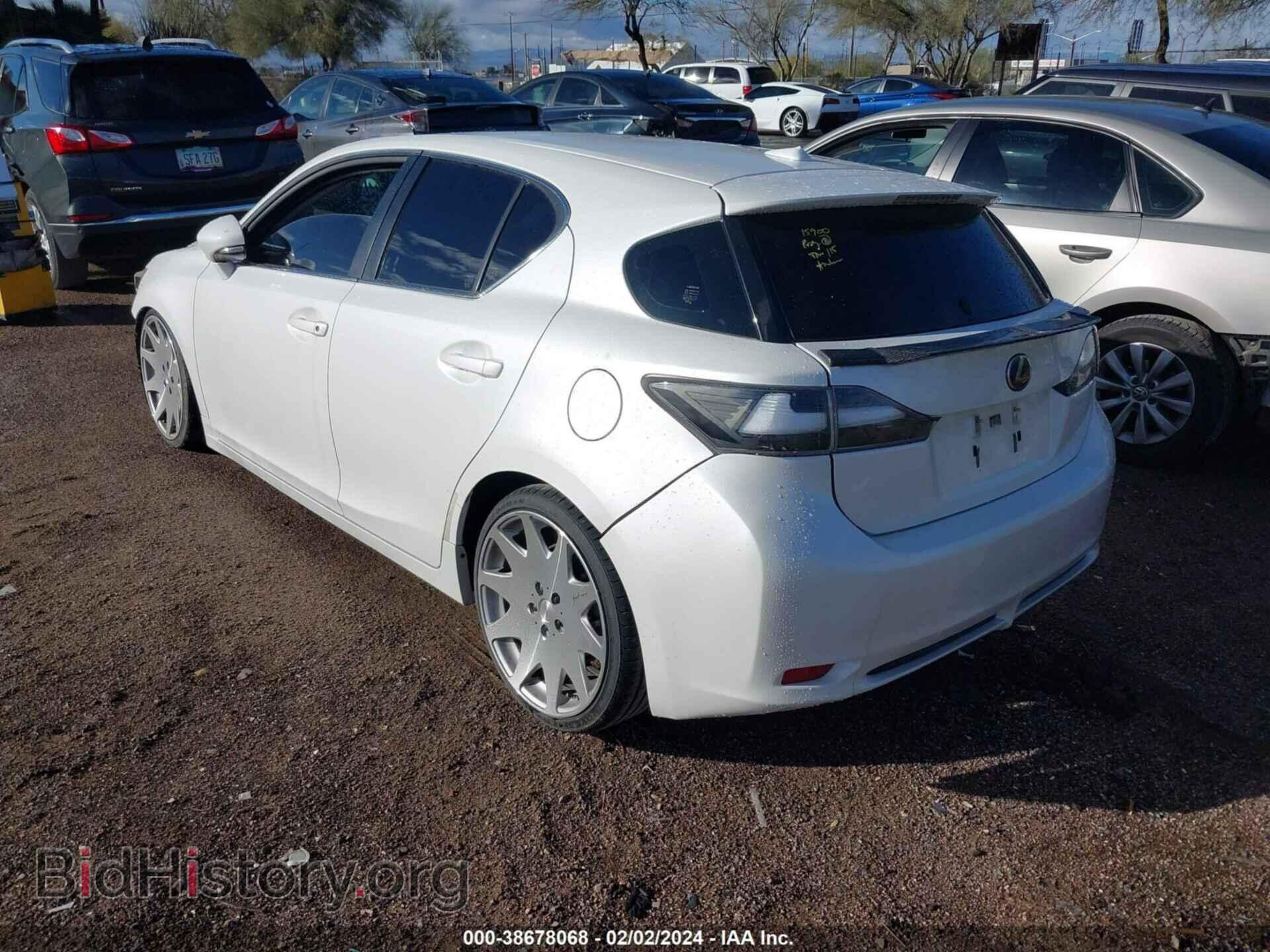 2011 LEXUS CT 200H - VIN: JTHKD5BH7B2008518 - Фото 3