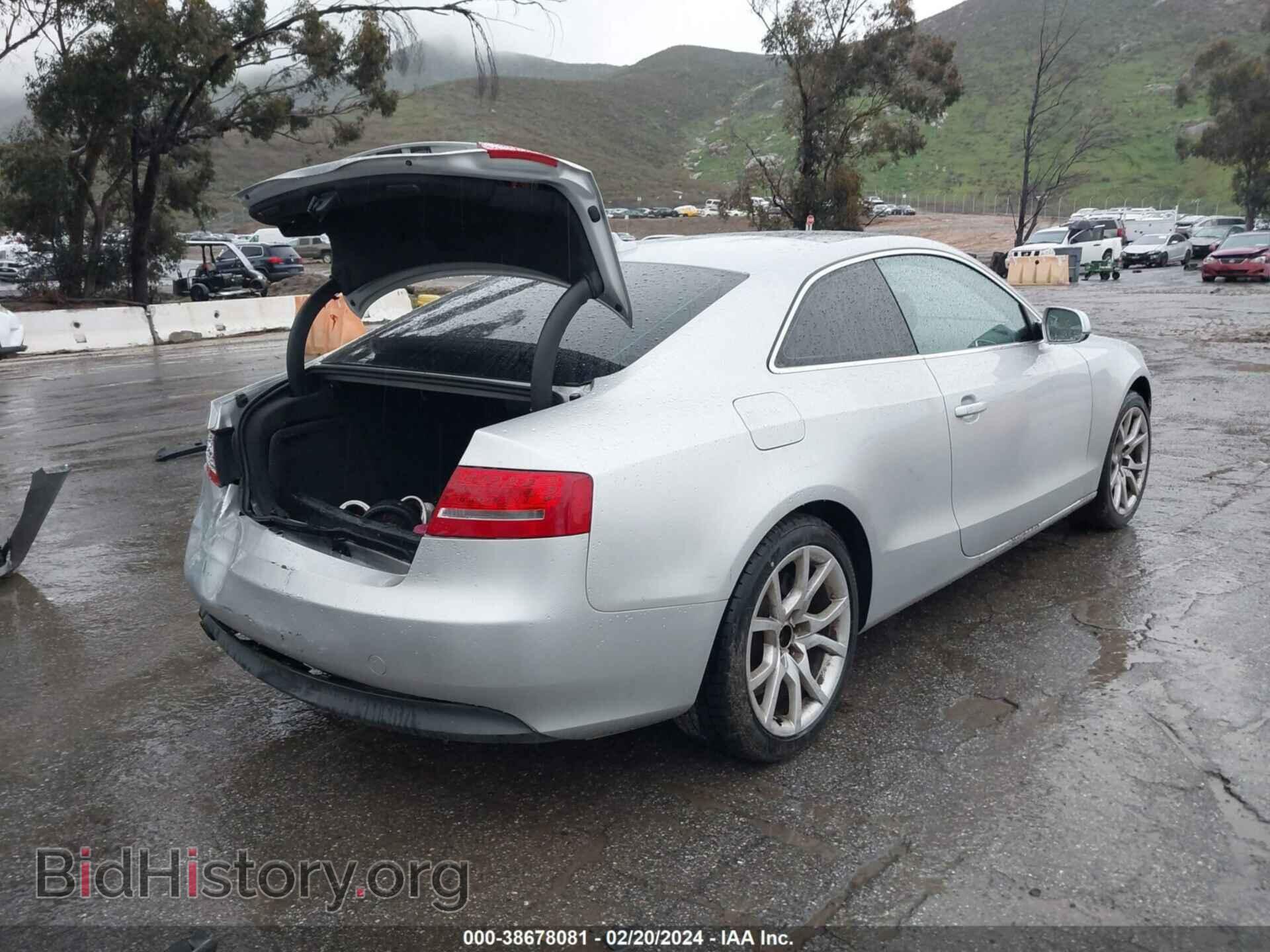 2012 AUDI A5 - VIN: WAURFAFR8CA004214 - Фото 4