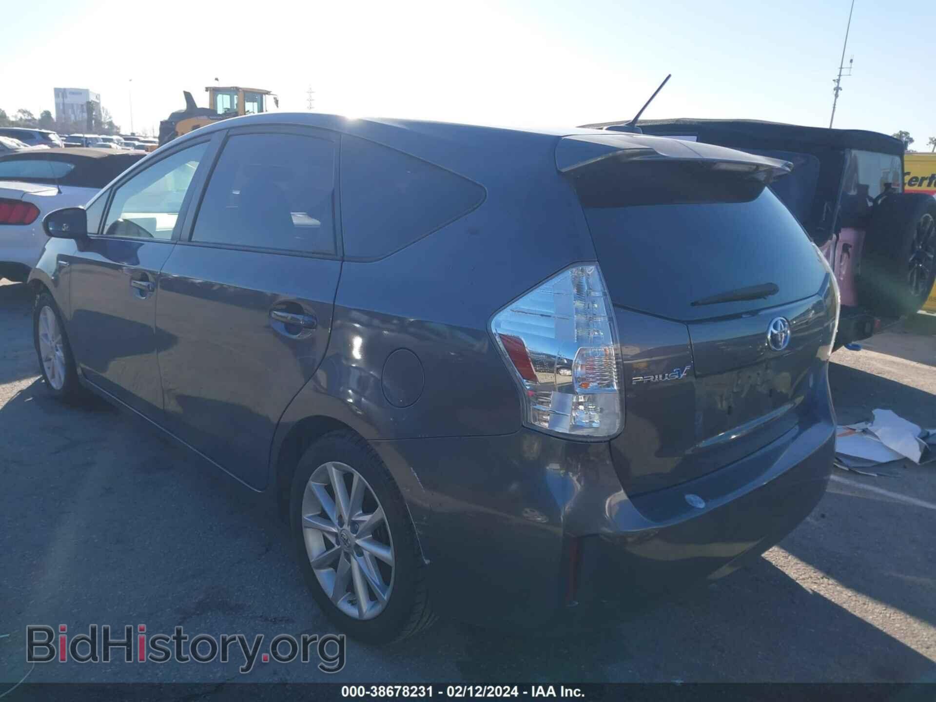 2013 TOYOTA PRIUS V - VIN: JTDZN3EU1D3279954 - Фото 3