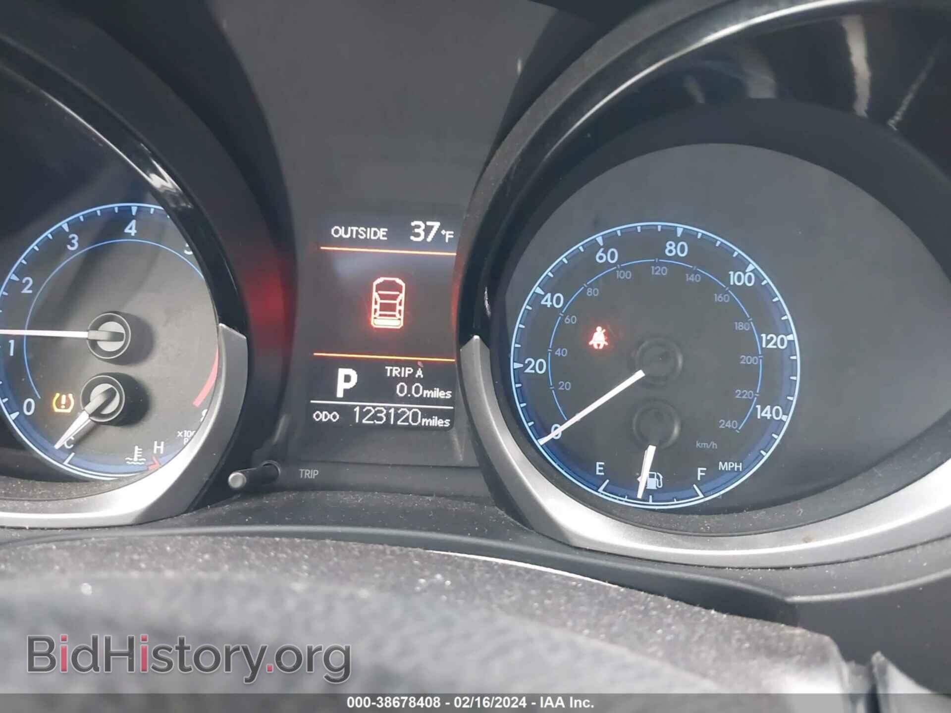 2015 TOYOTA COROLLA - VIN: 2T1BURHE9FC452545 - Фото 7