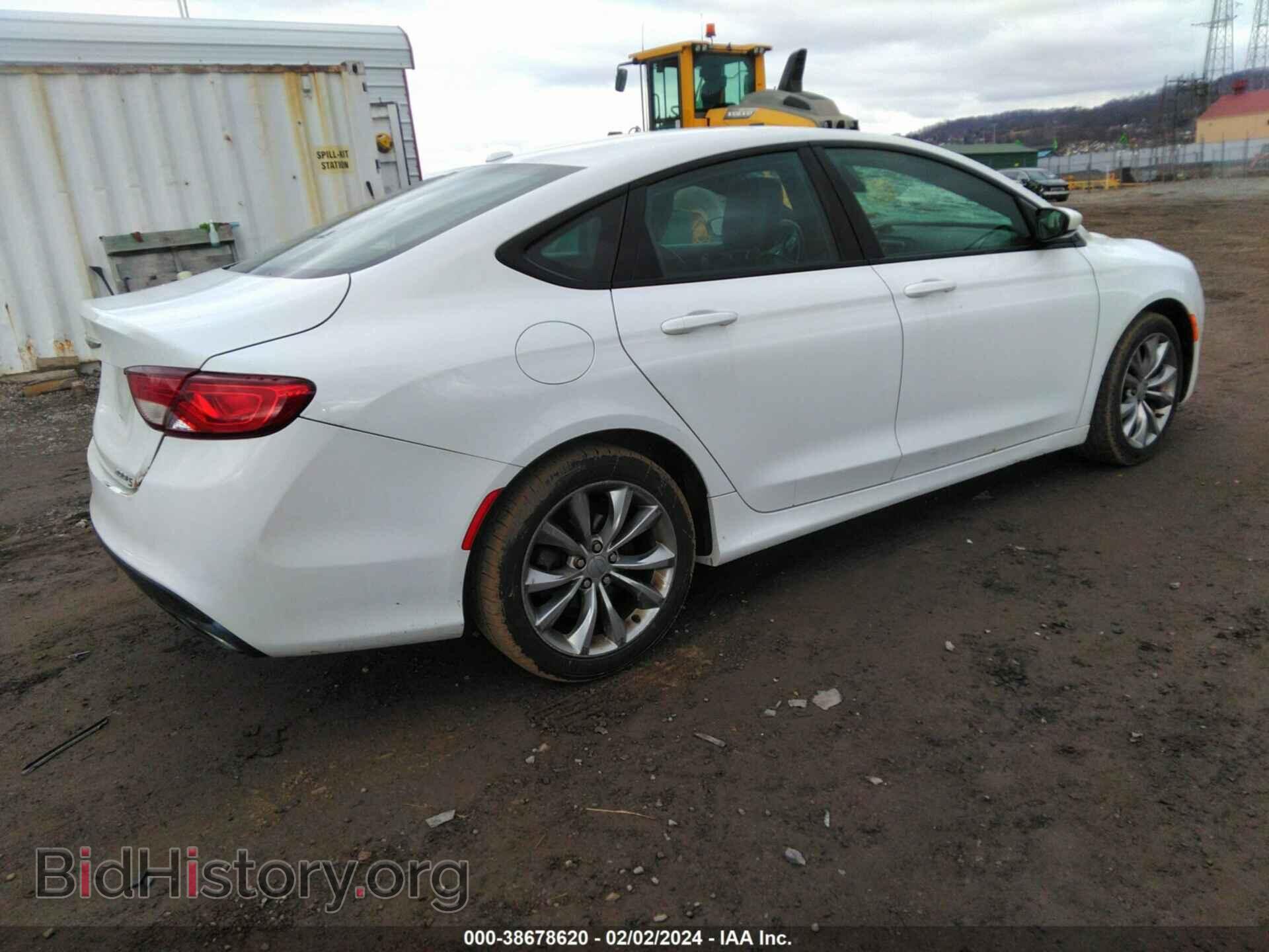 2015 CHRYSLER 200 - VIN: 1C3CCCBB2FN724602 - Photo 4