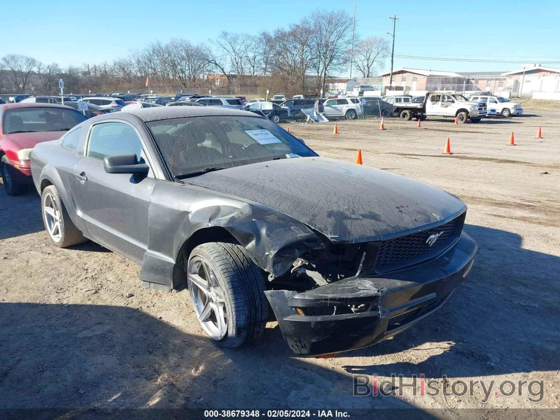 Photo 1ZVFT80N975317443 - FORD MUSTANG 2007