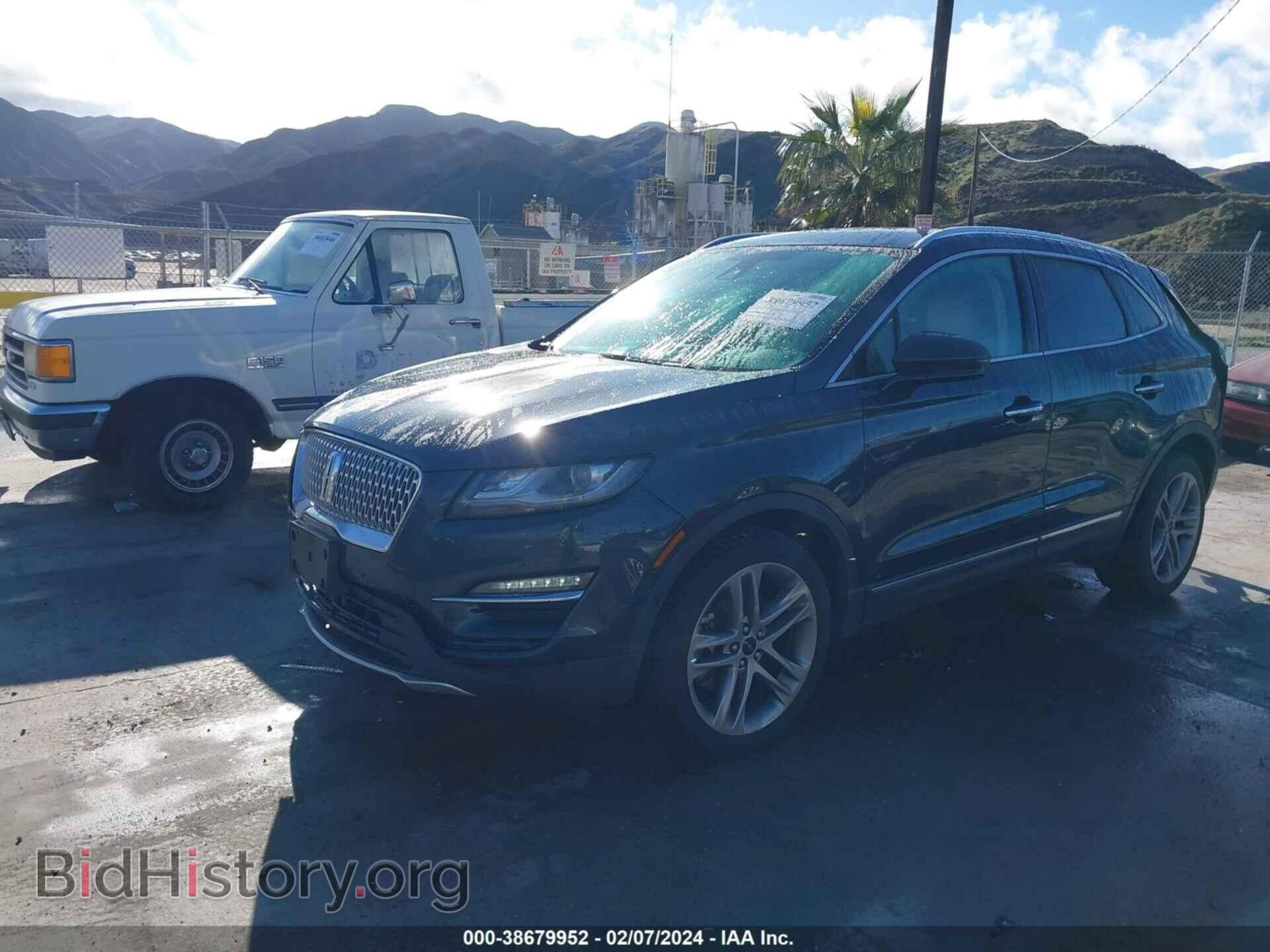 2019 LINCOLN MKC - VIN: 5LMCJ3D98KUL13399 - Фото 2