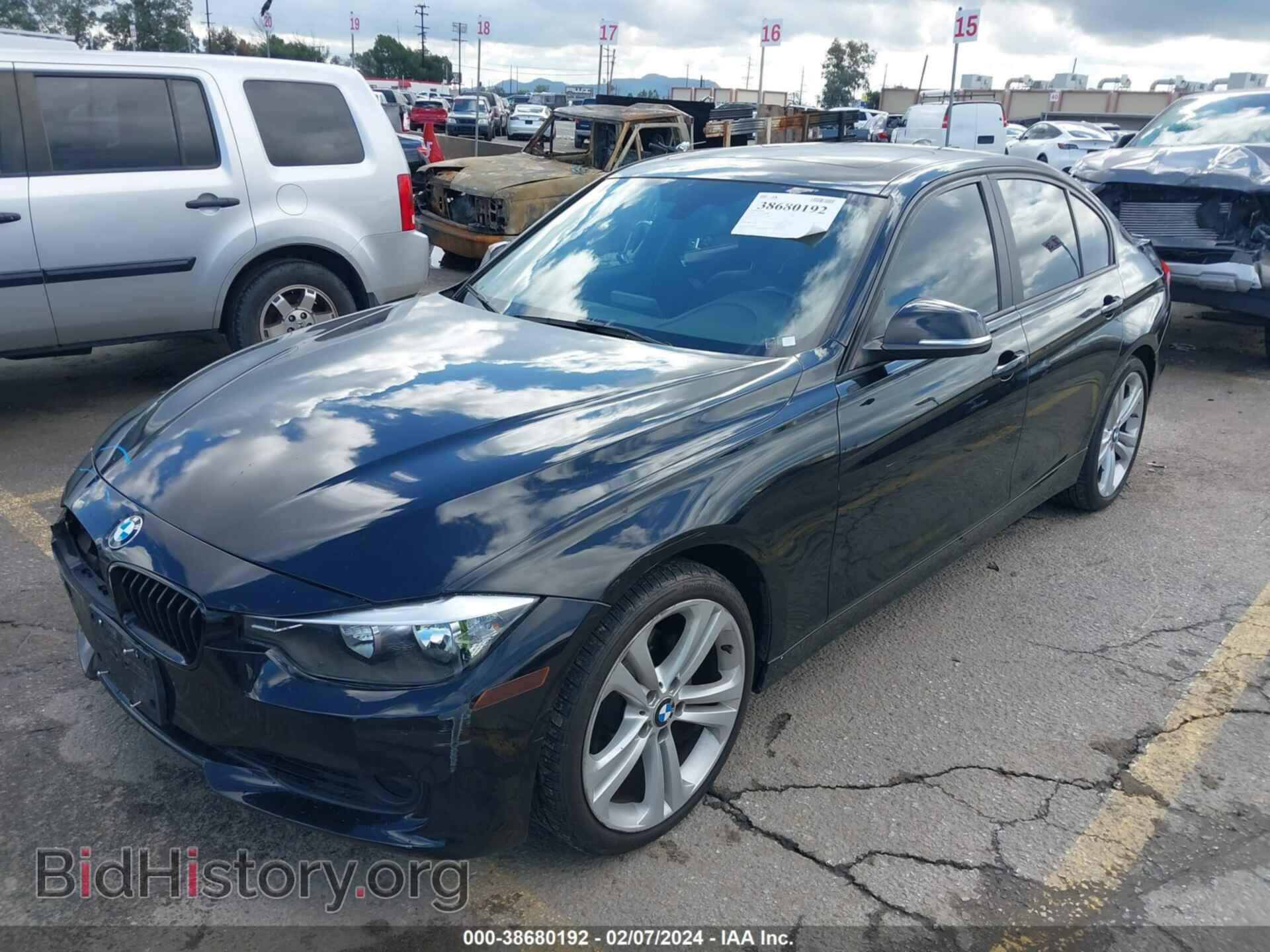 2012 BMW 328I - VIN: WBA3C1C57CF433864 - Фото 2
