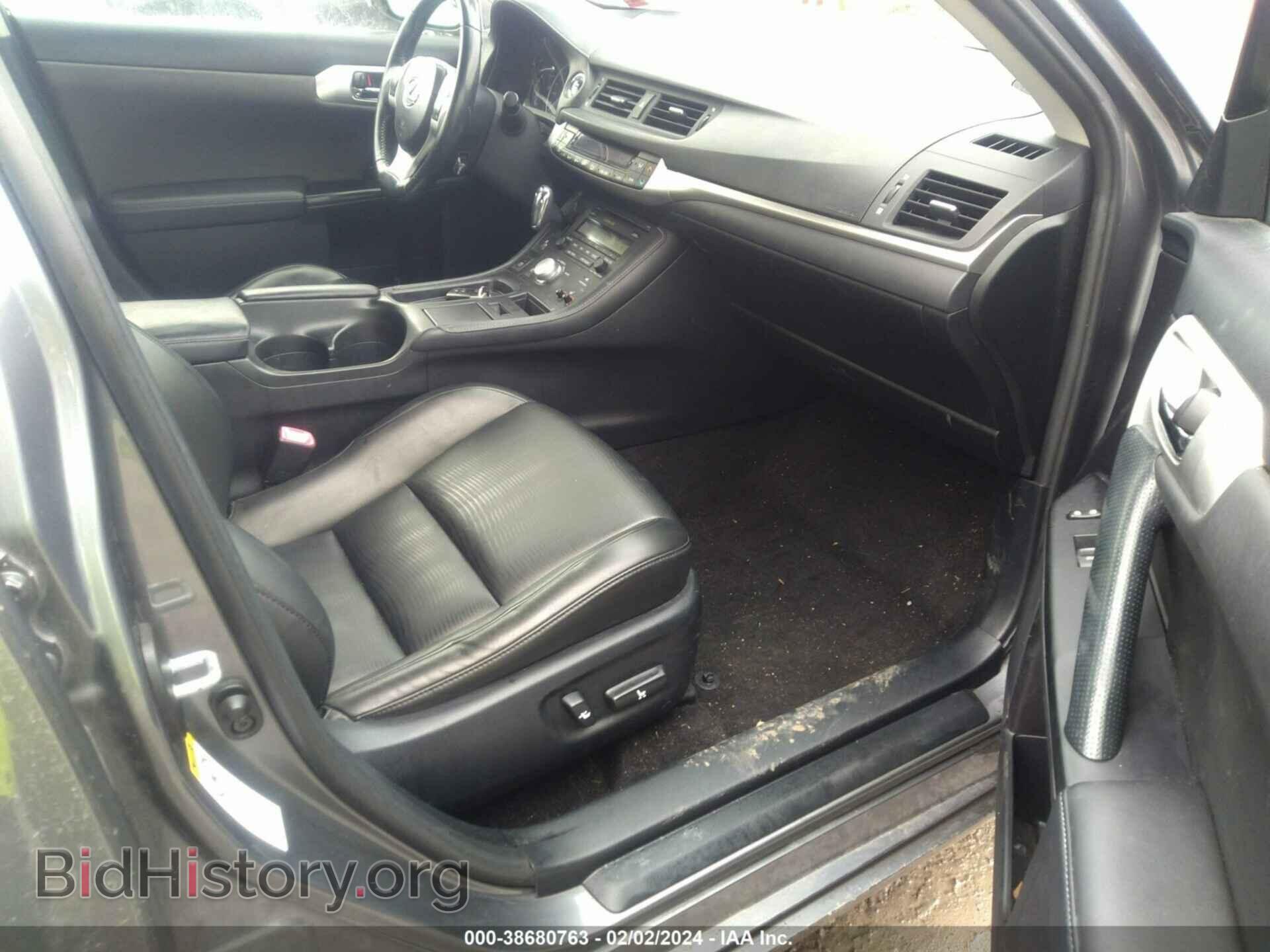 2013 LEXUS CT 200H - VIN: JTHKD5BH3D2148357 - Photo 5
