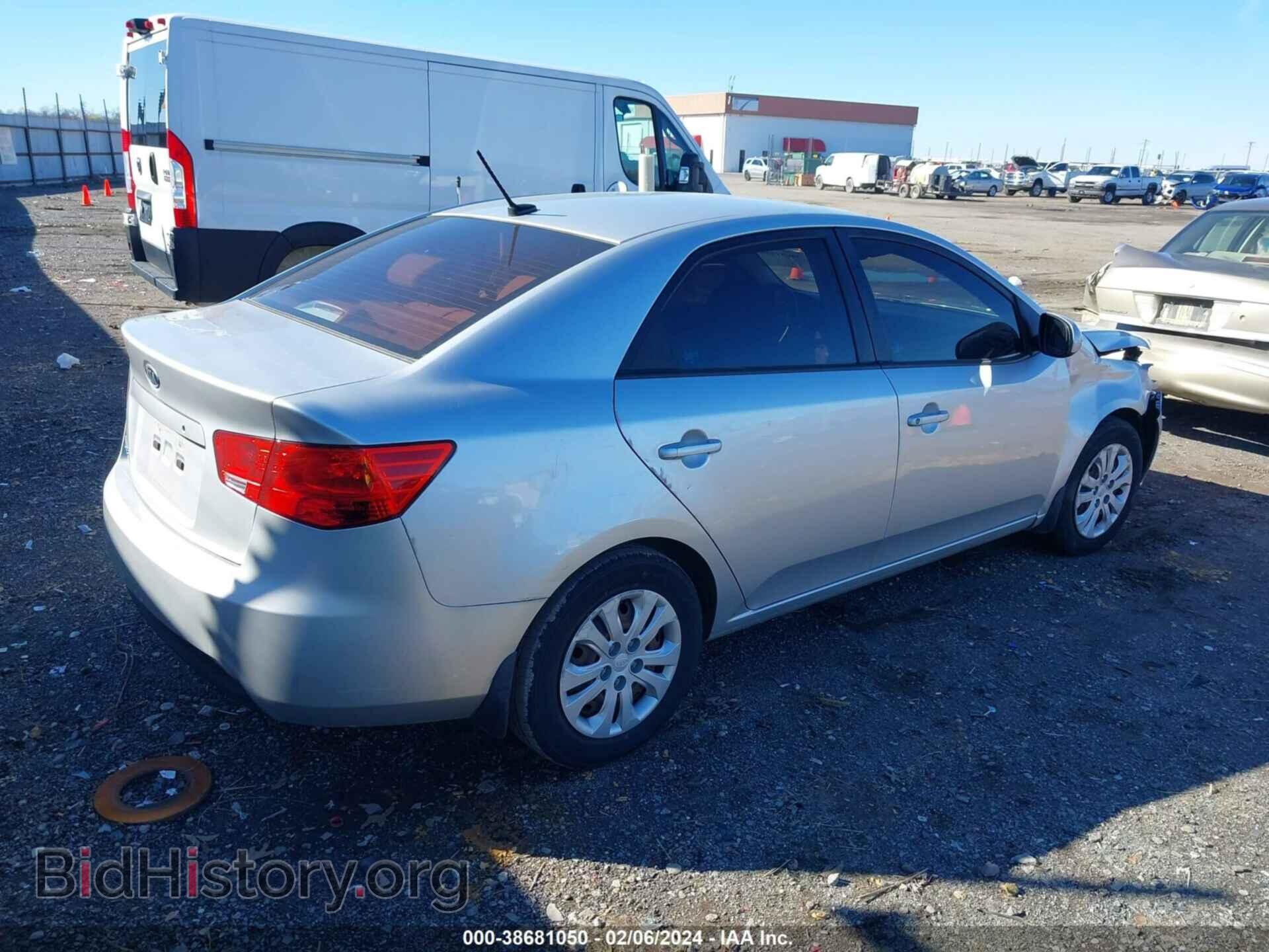 2012 KIA FORTE - VIN: KNAFT4A27C5558120 - Фото 4