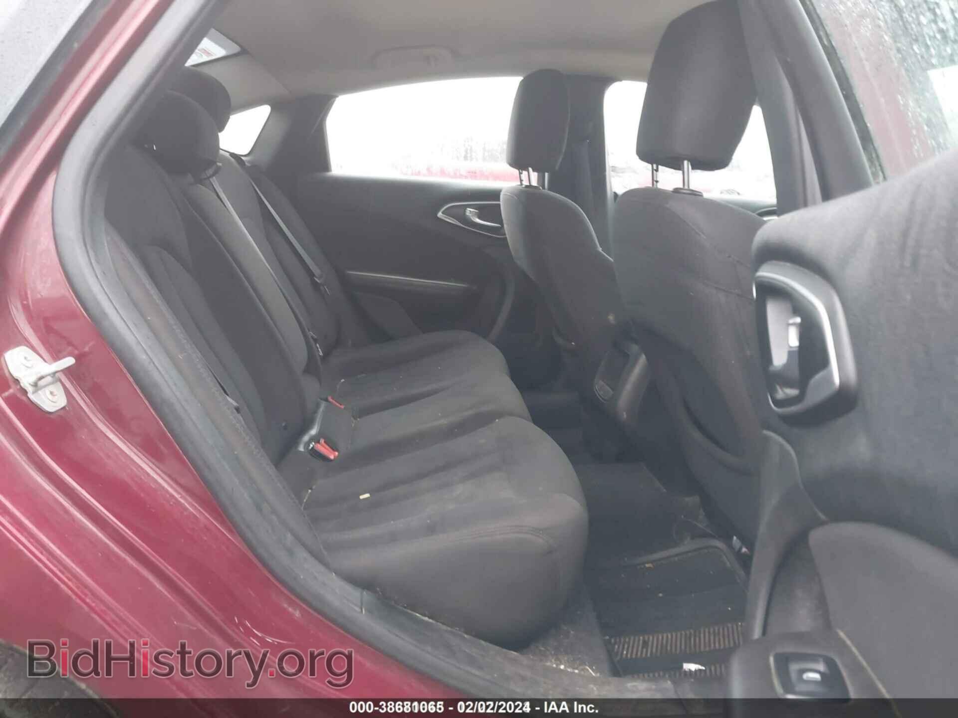 2015 CHRYSLER 200 - VIN: 1C3CCCAB7FN564024 - Фото 8