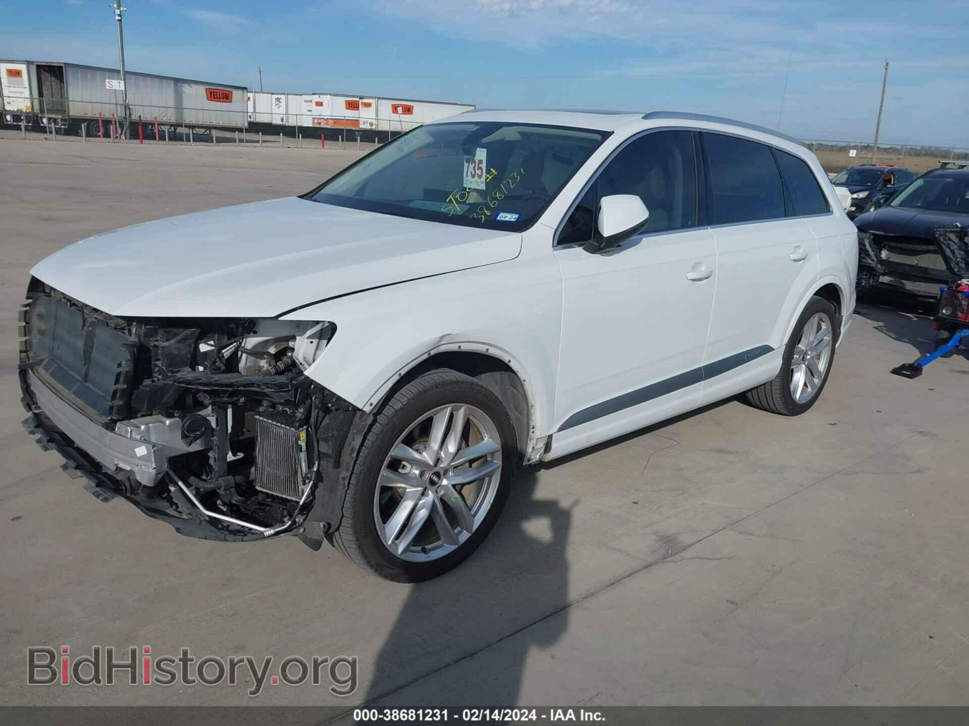 2017 AUDI Q7 - VIN: WA1VAAF72HD046067 - Фото 2