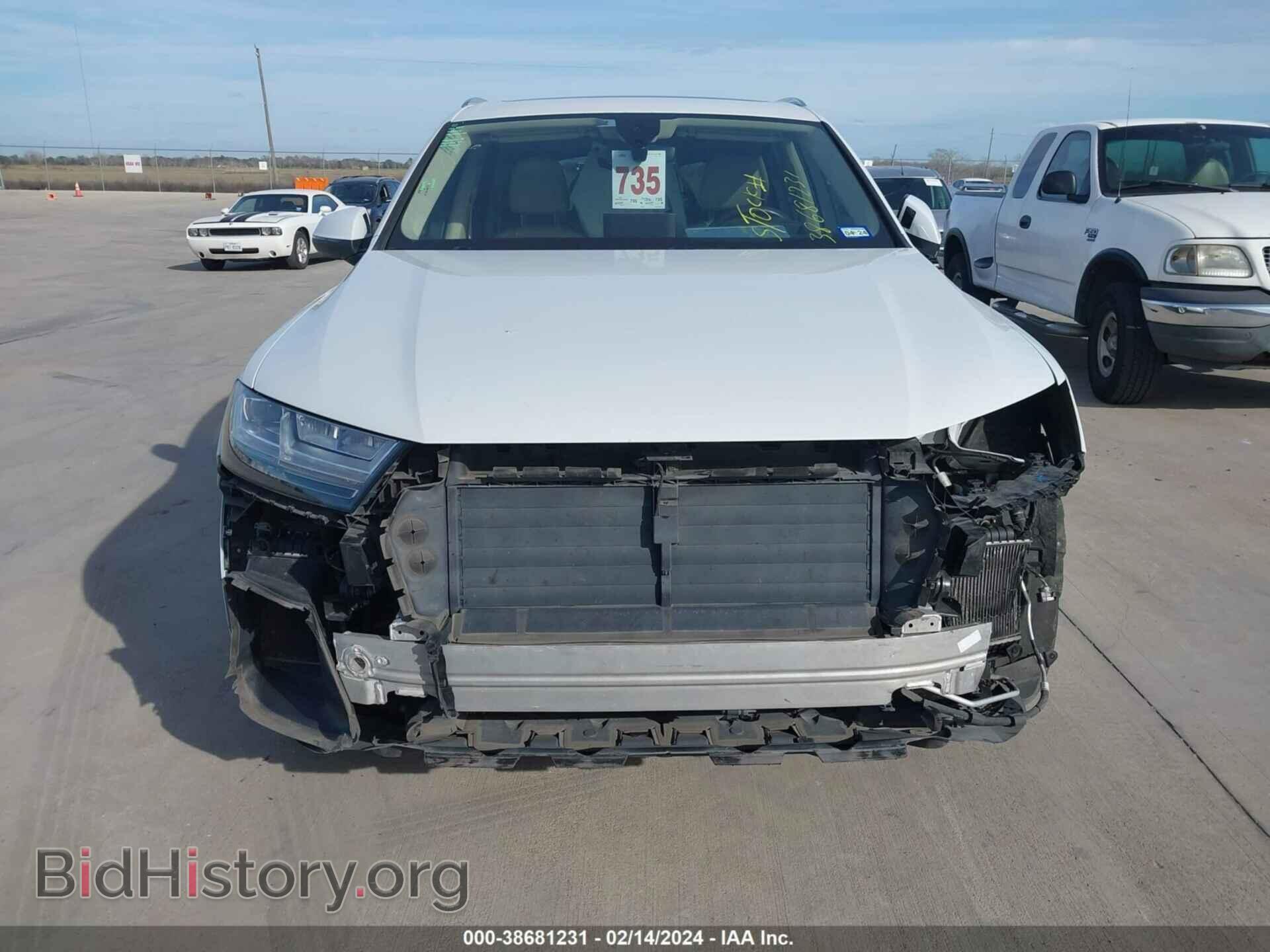 2017 AUDI Q7 - VIN: WA1VAAF72HD046067 - Фото 13